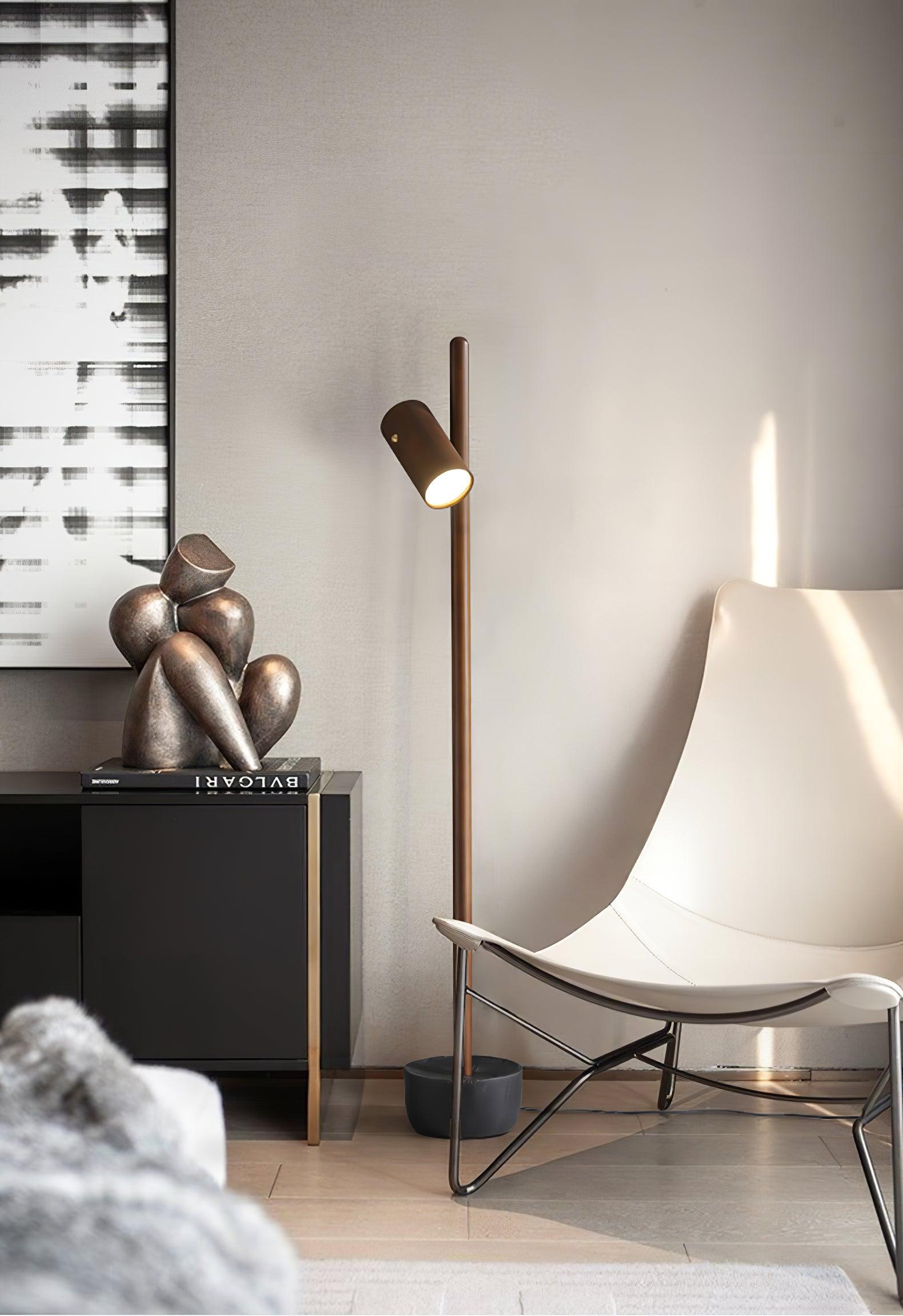 Spotlight_Wood_Floor_Lamp_12