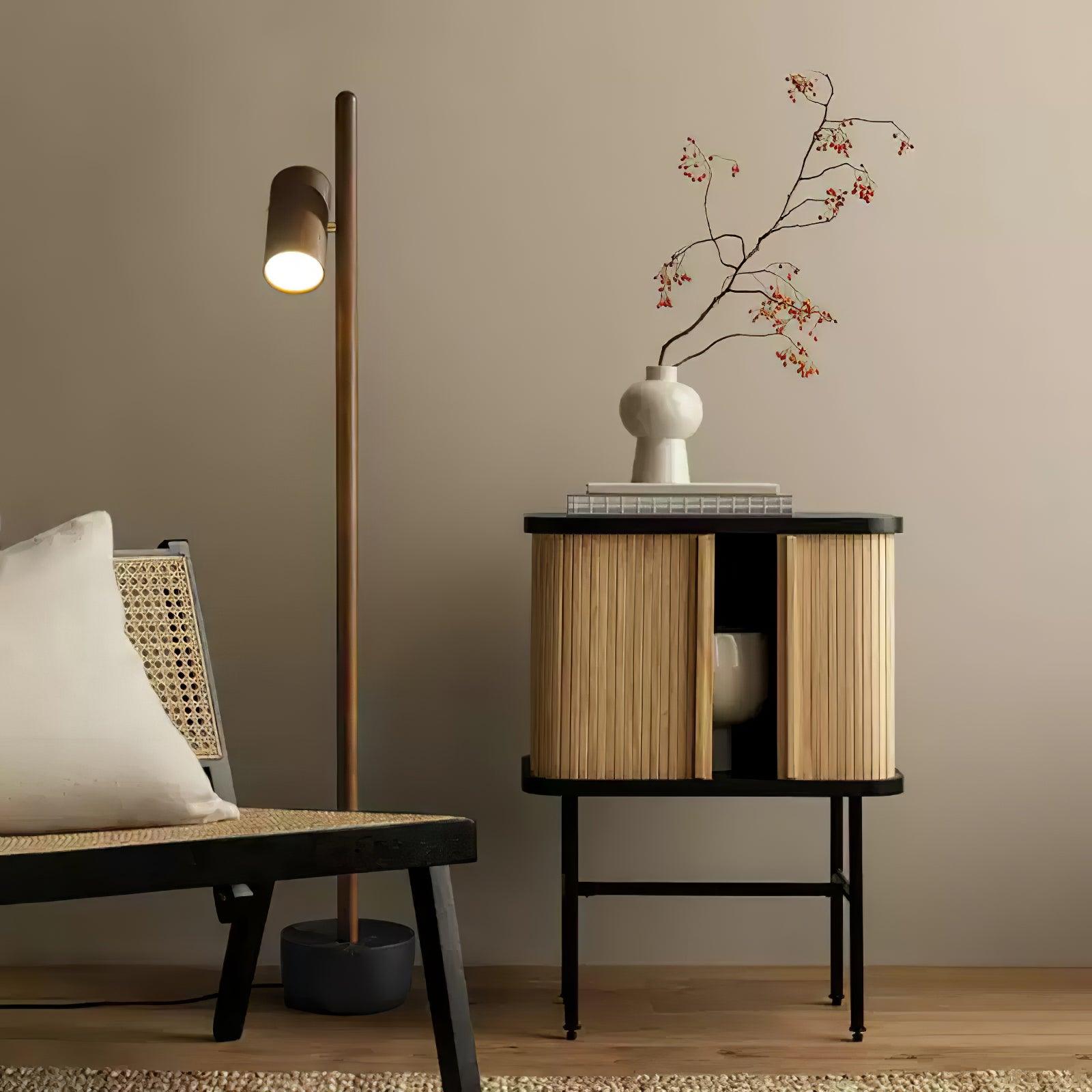 Spotlight_Wood_Floor_Lamp_13