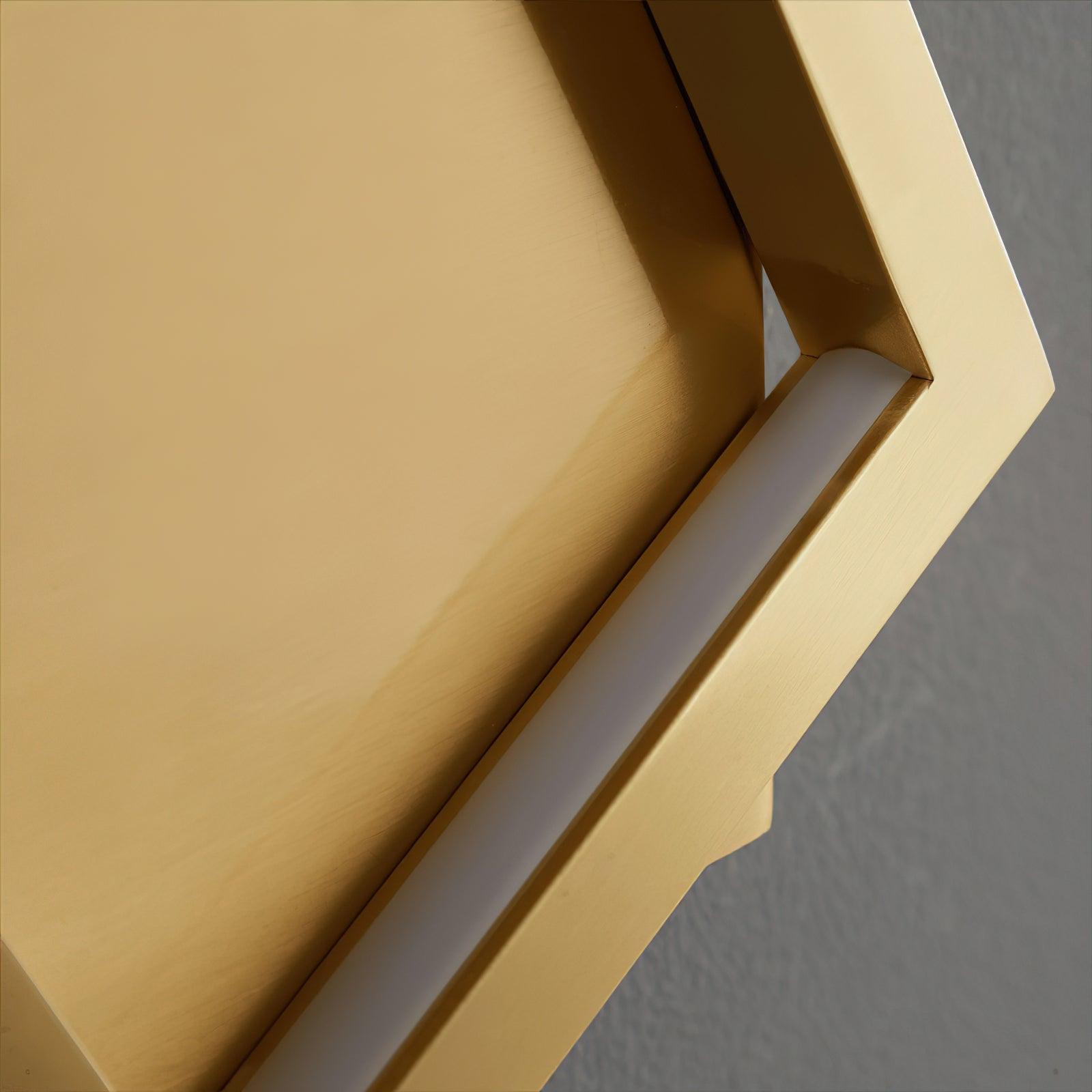 Square_Wall_Light_11