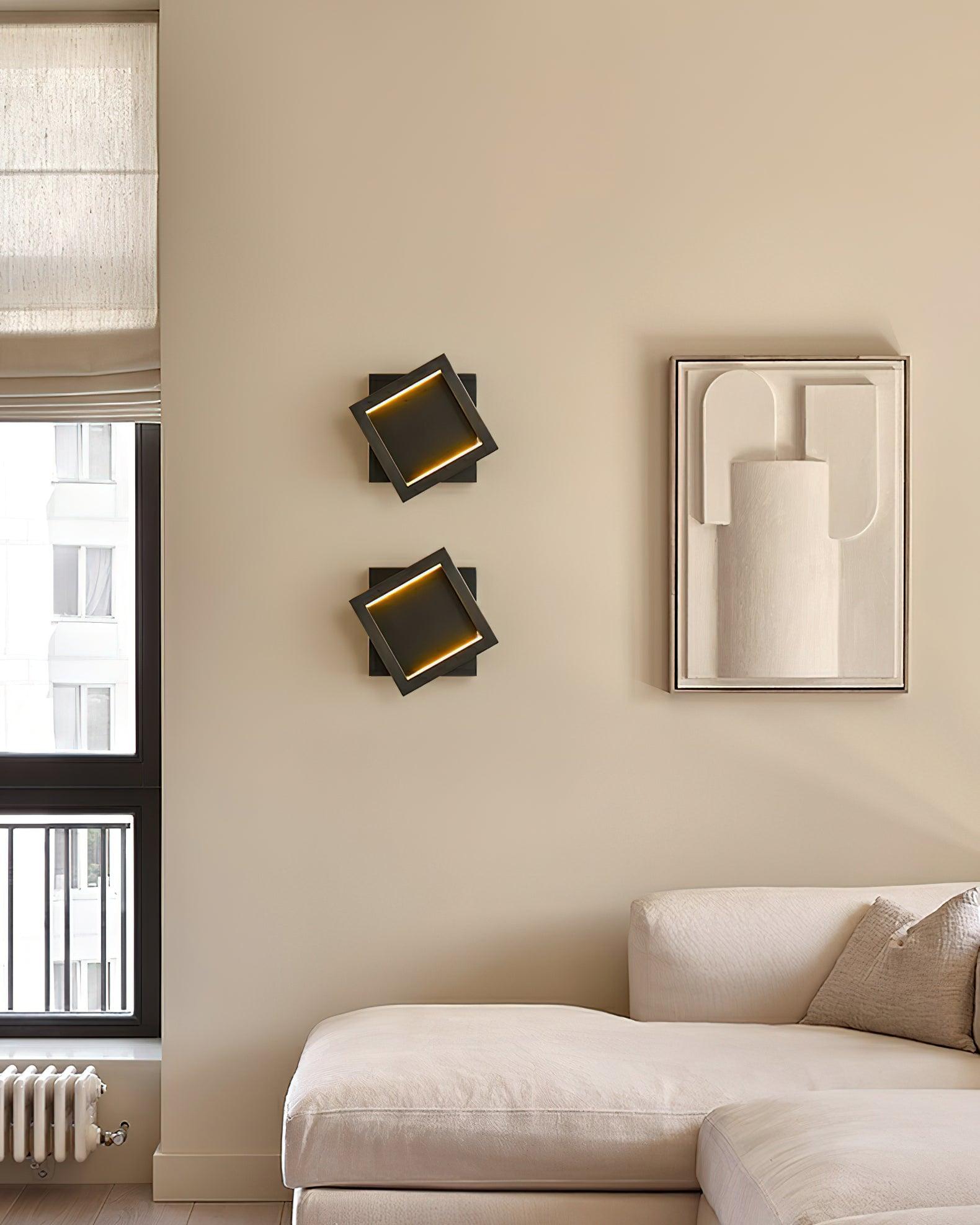 Square_Wall_Light_15