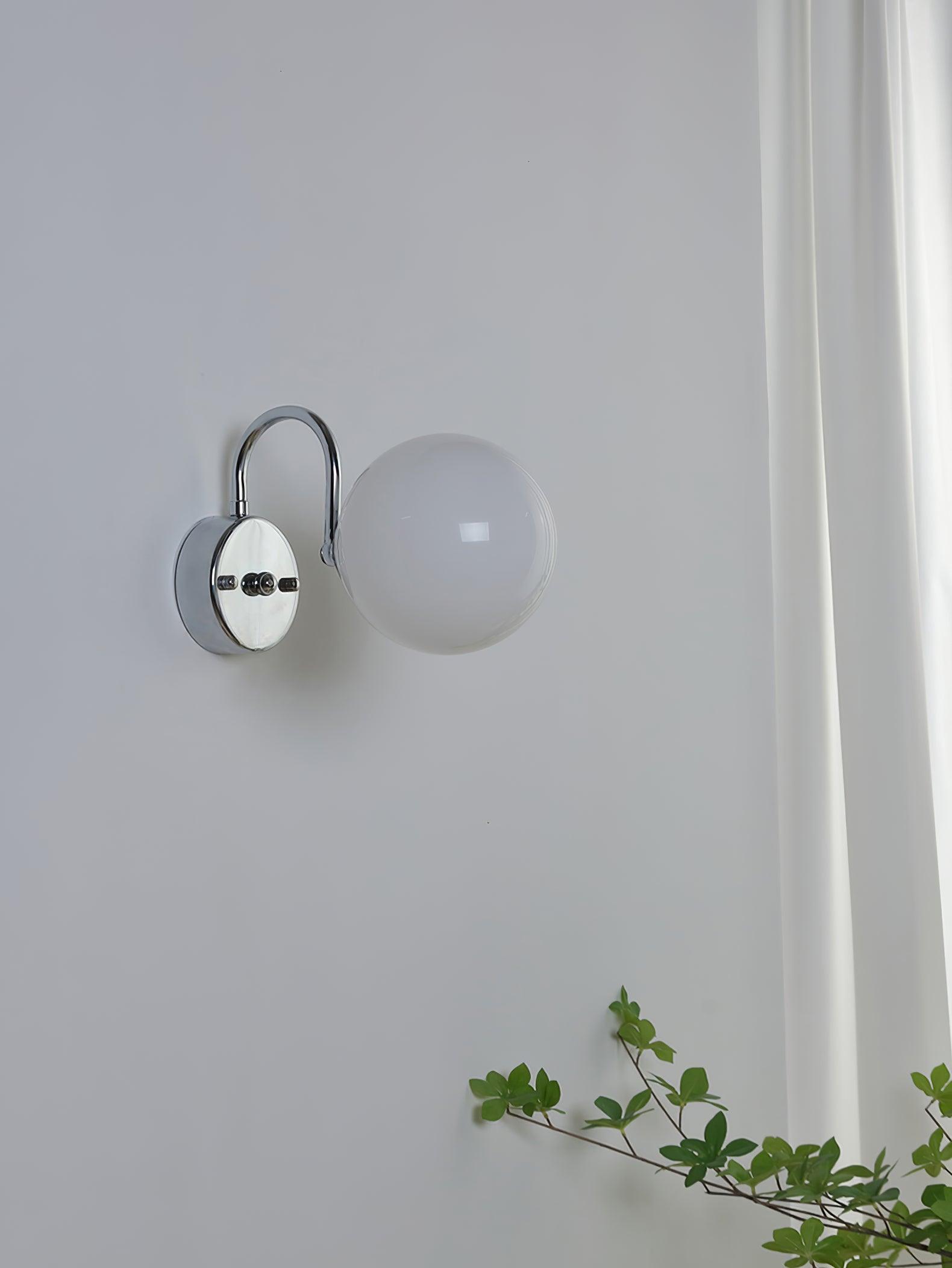 Staggered_Glass_Sconce_10