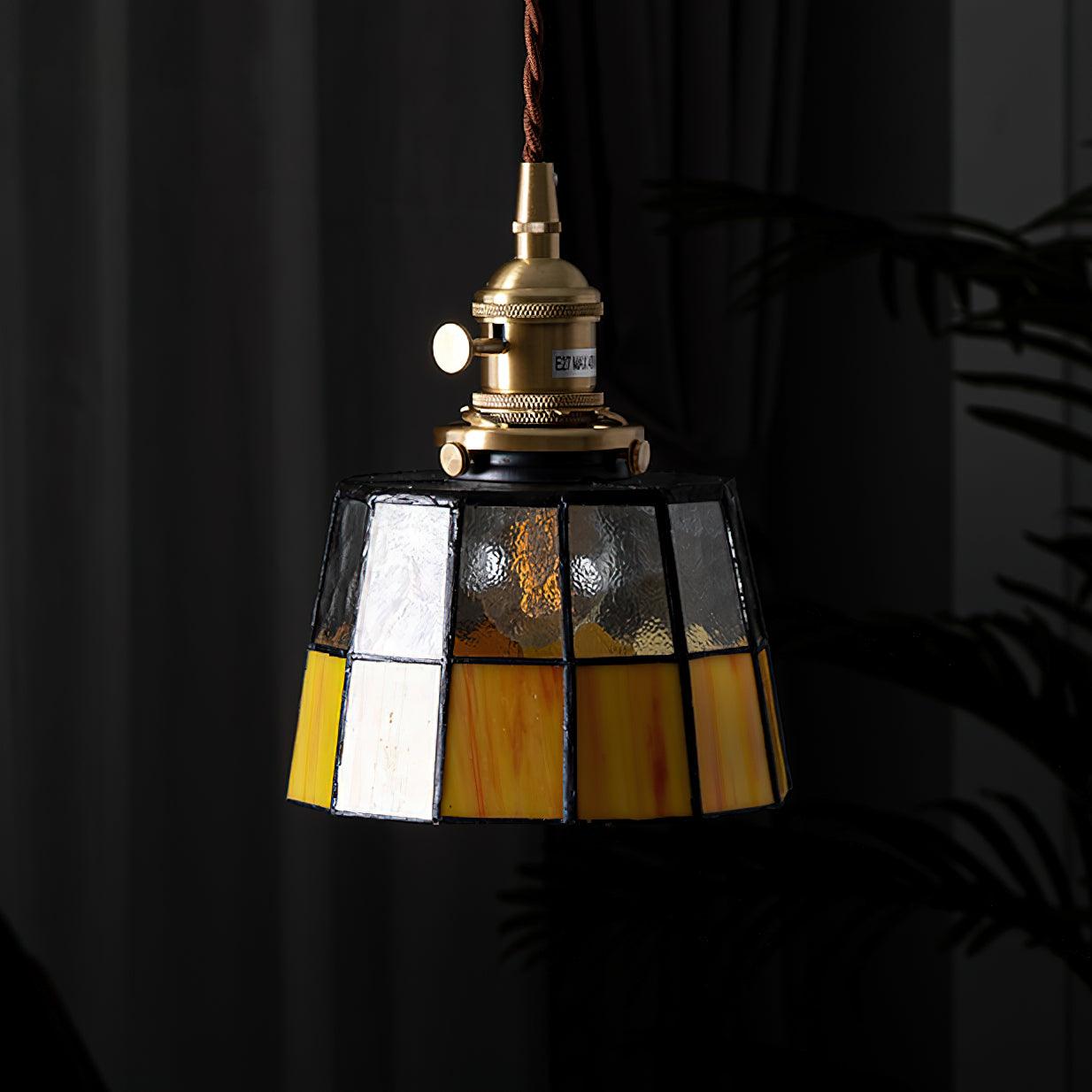 Stained_Glass_Pendant_Light._18