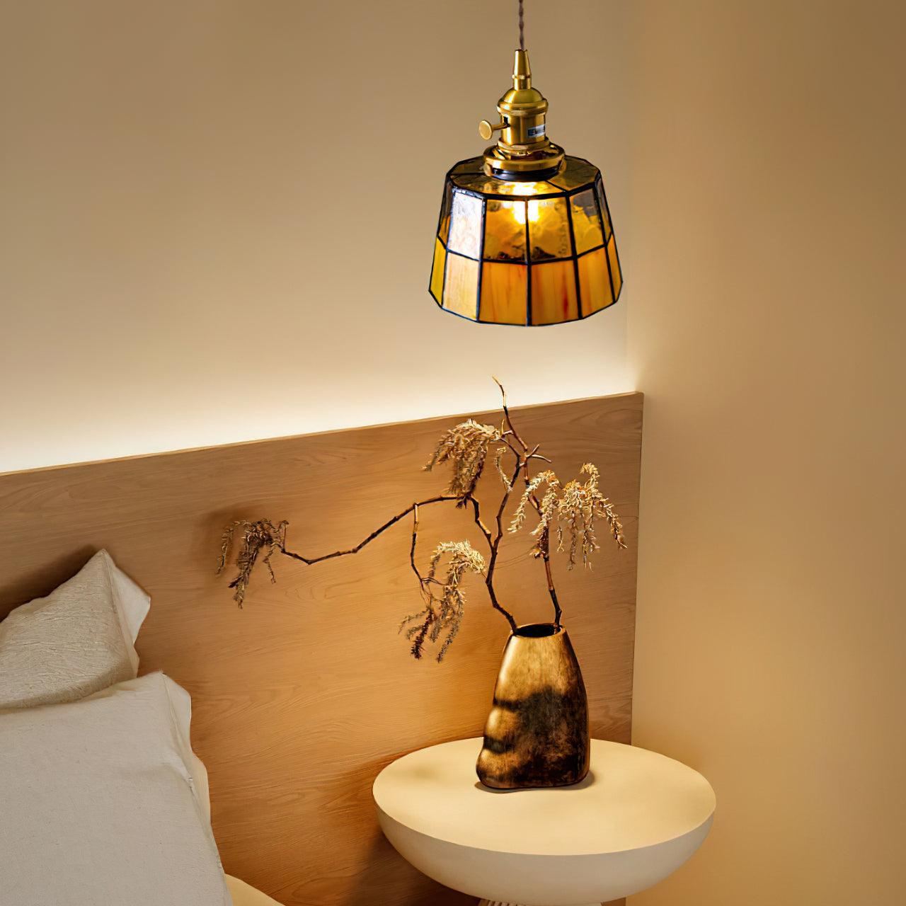 Stained_Glass_Pendant_Light._4