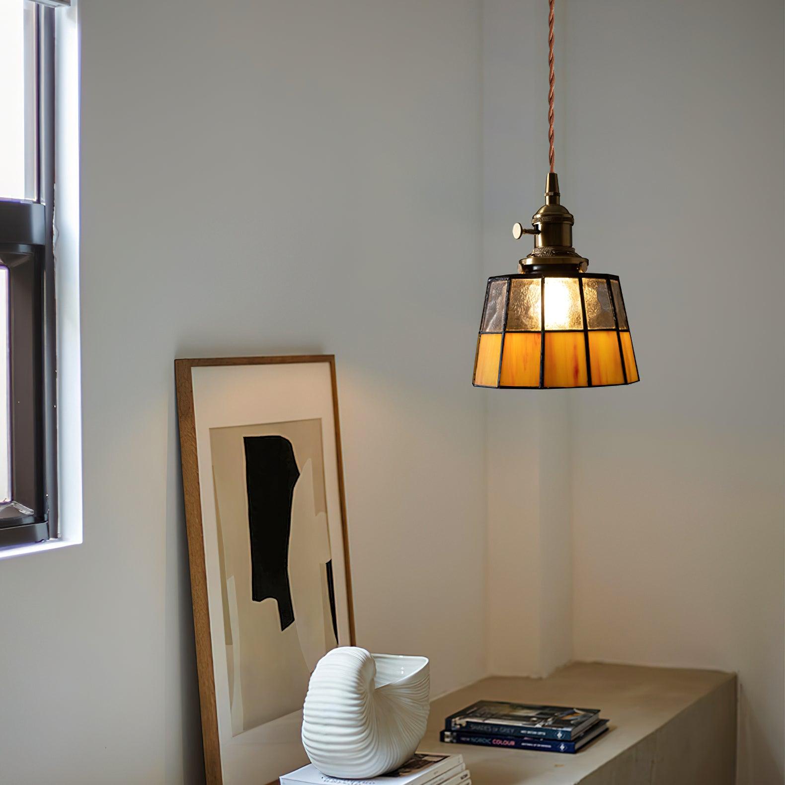 Stained_Glass_Pendant_Light._5