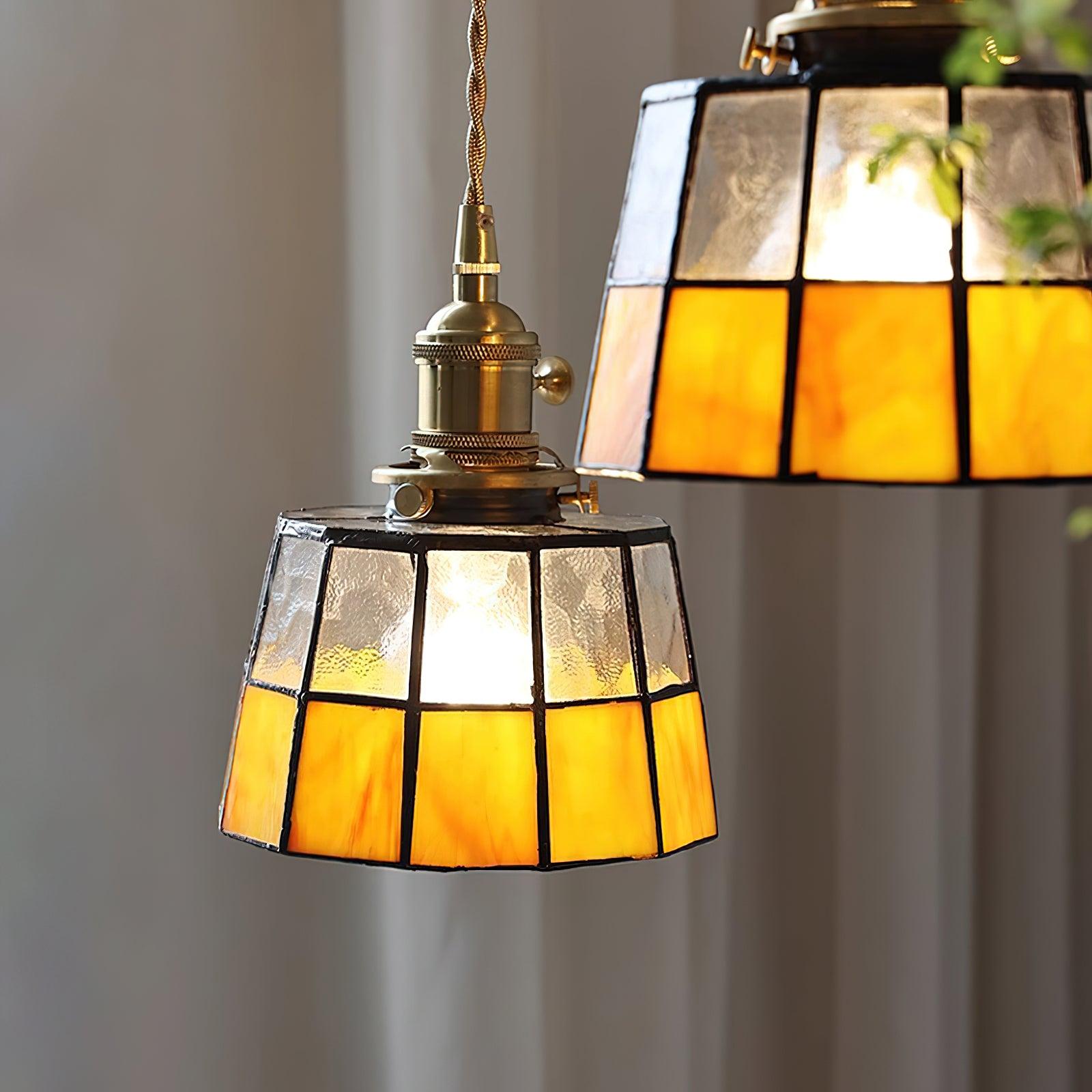 Stained_Glass_Pendant_Light._9