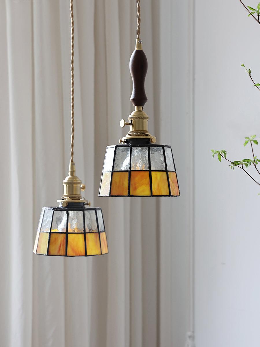 Stained_Glass_Pendant_Light_10