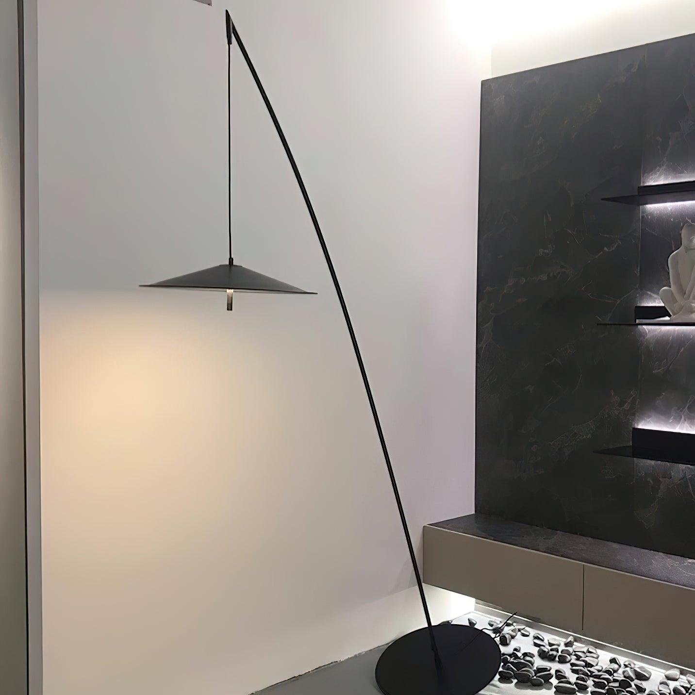 Steadfast_Floor_Lamp_11