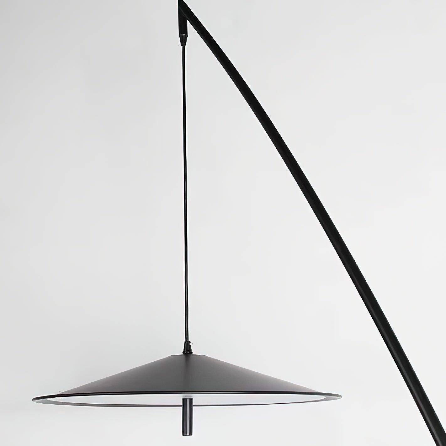 Steadfast_Floor_Lamp_12