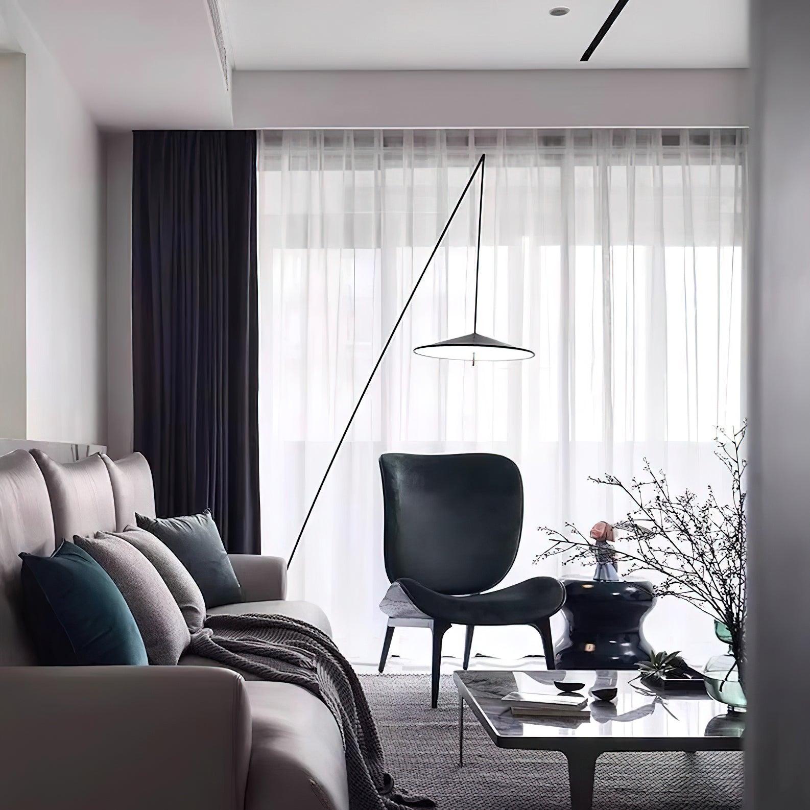 Steadfast_Floor_Lamp_14