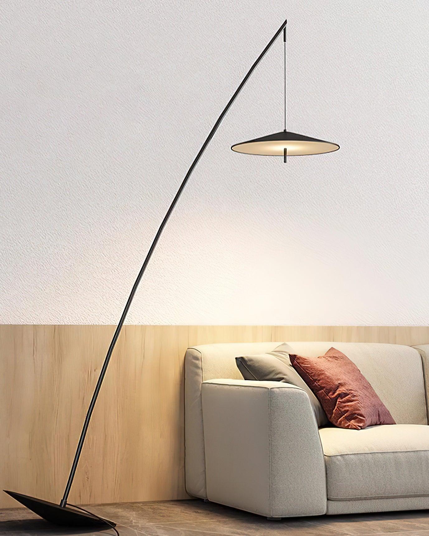Steadfast_Floor_Lamp_9