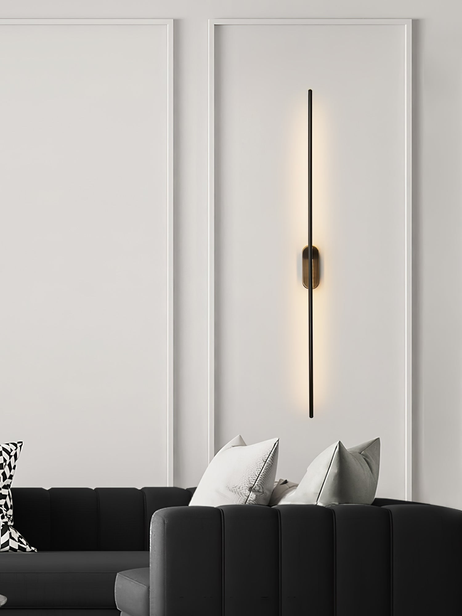 Stick-Shaped-Metal-Sconce_17_2f9e4cce-3eaf-4553-9172-eadbf0693d36