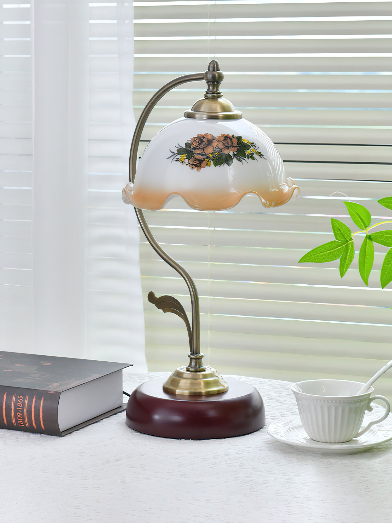 Stolna-Table-Lamp_14