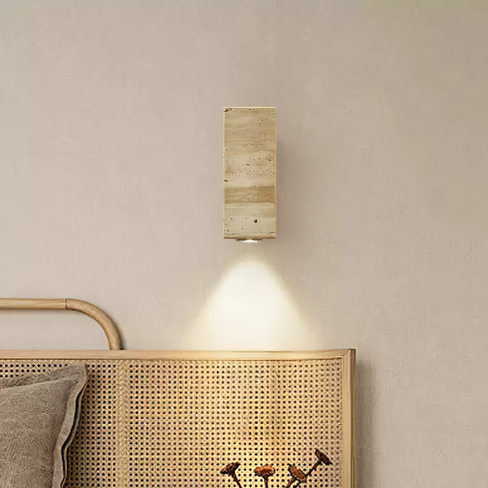 Stone_Wood_Wall_Lamp_4