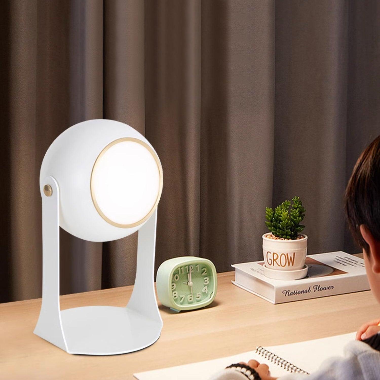 Svejk_Table_Lamp_2
