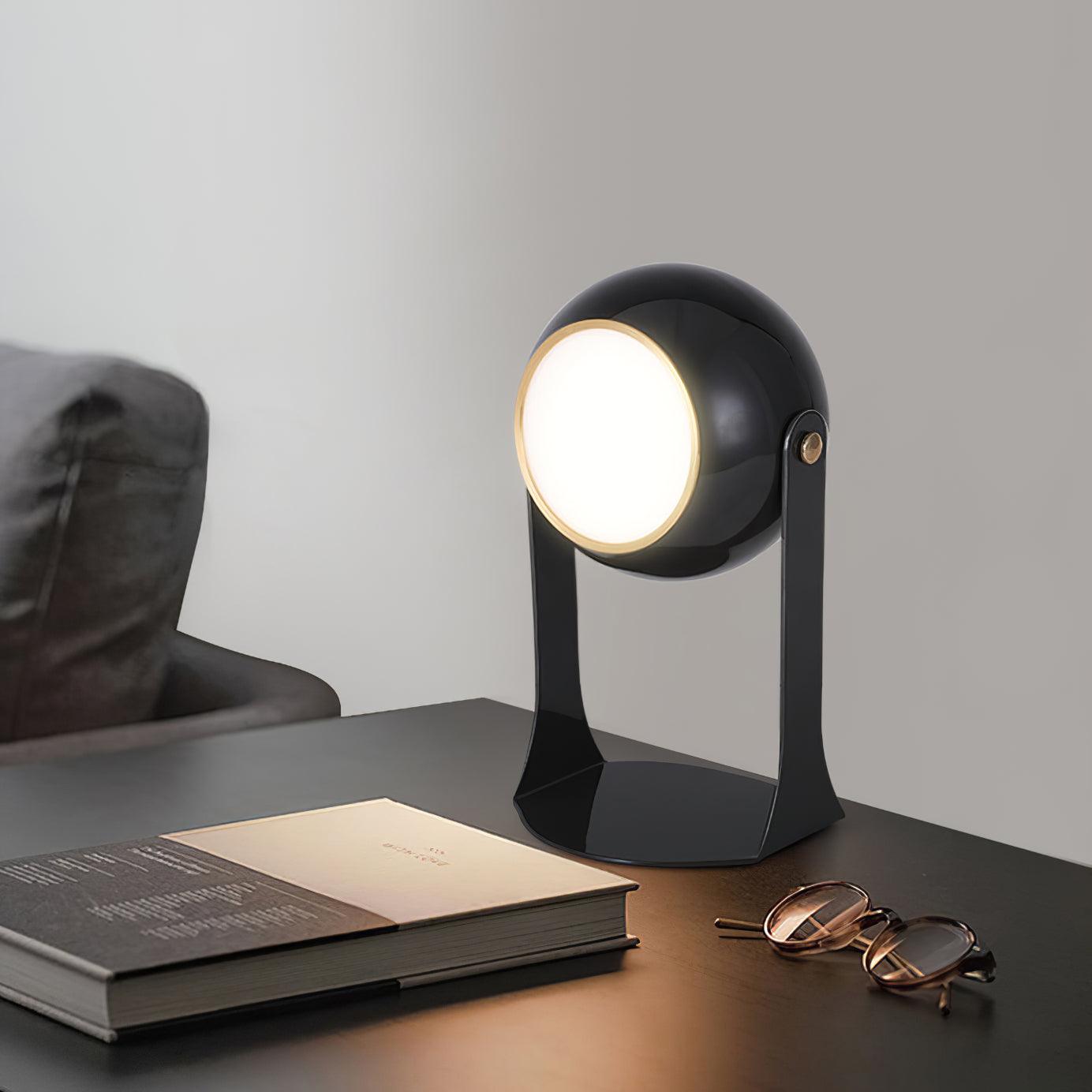 Svejk_Table_Lamp_5