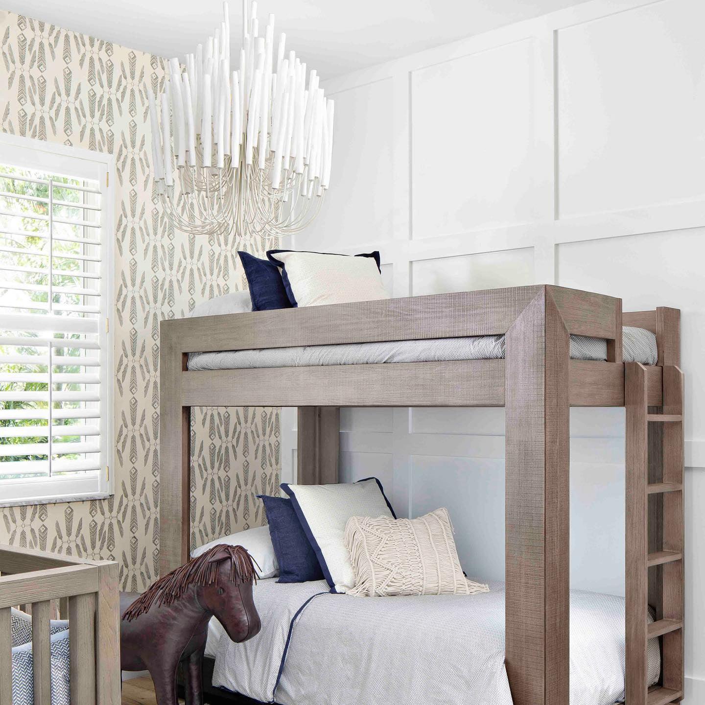 Swinton_Chandelier_15