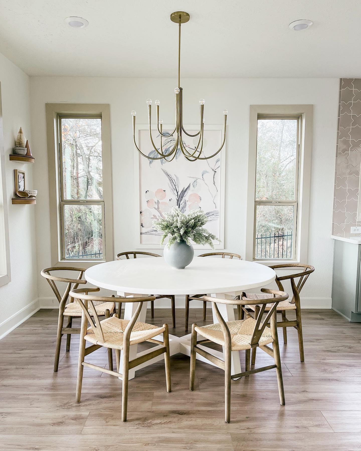 Swoop_Arm_Chandelier_36