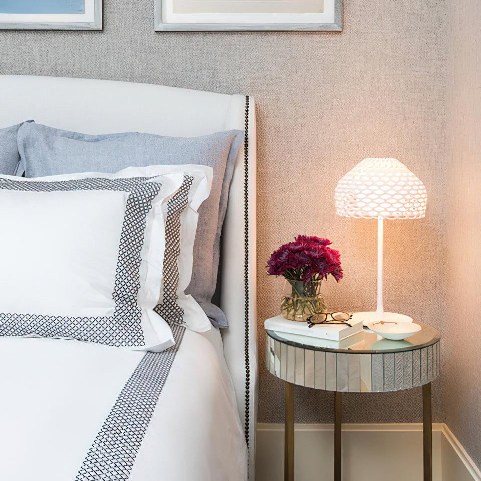Tatou_Table_Lamp_9