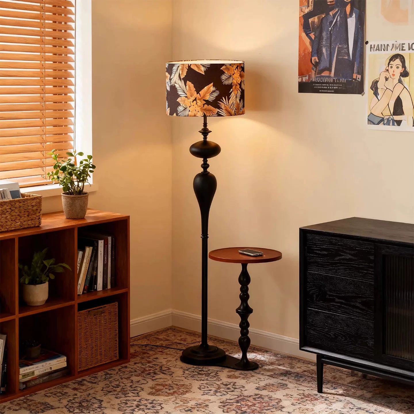 Thaddeus-Floor-Lamp_2
