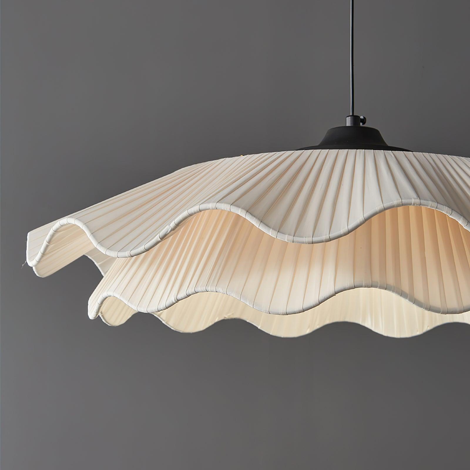 The_Isabella_Pendant__Light_4