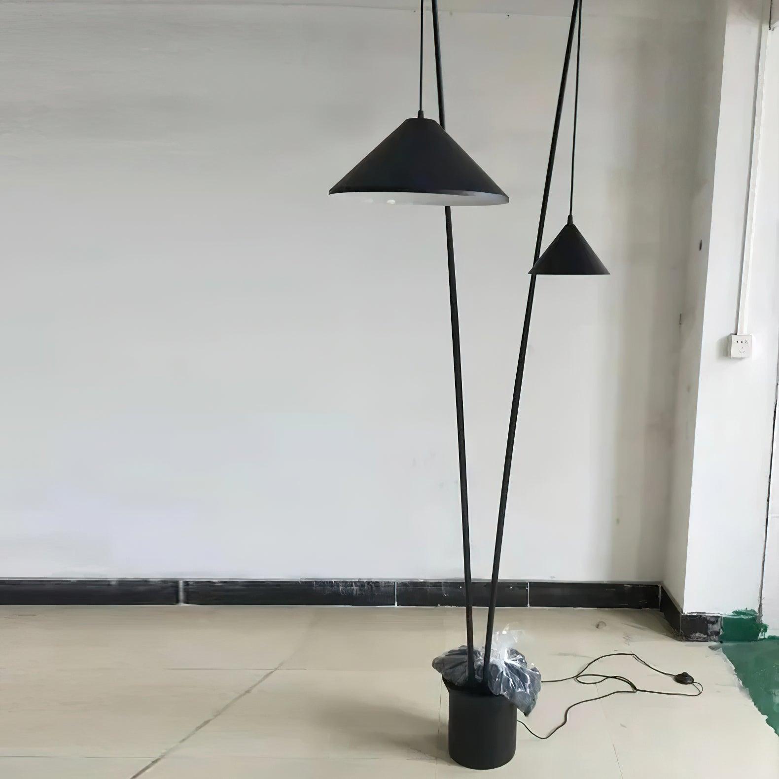 The_Noir_Arc_Floor_Lamp_17