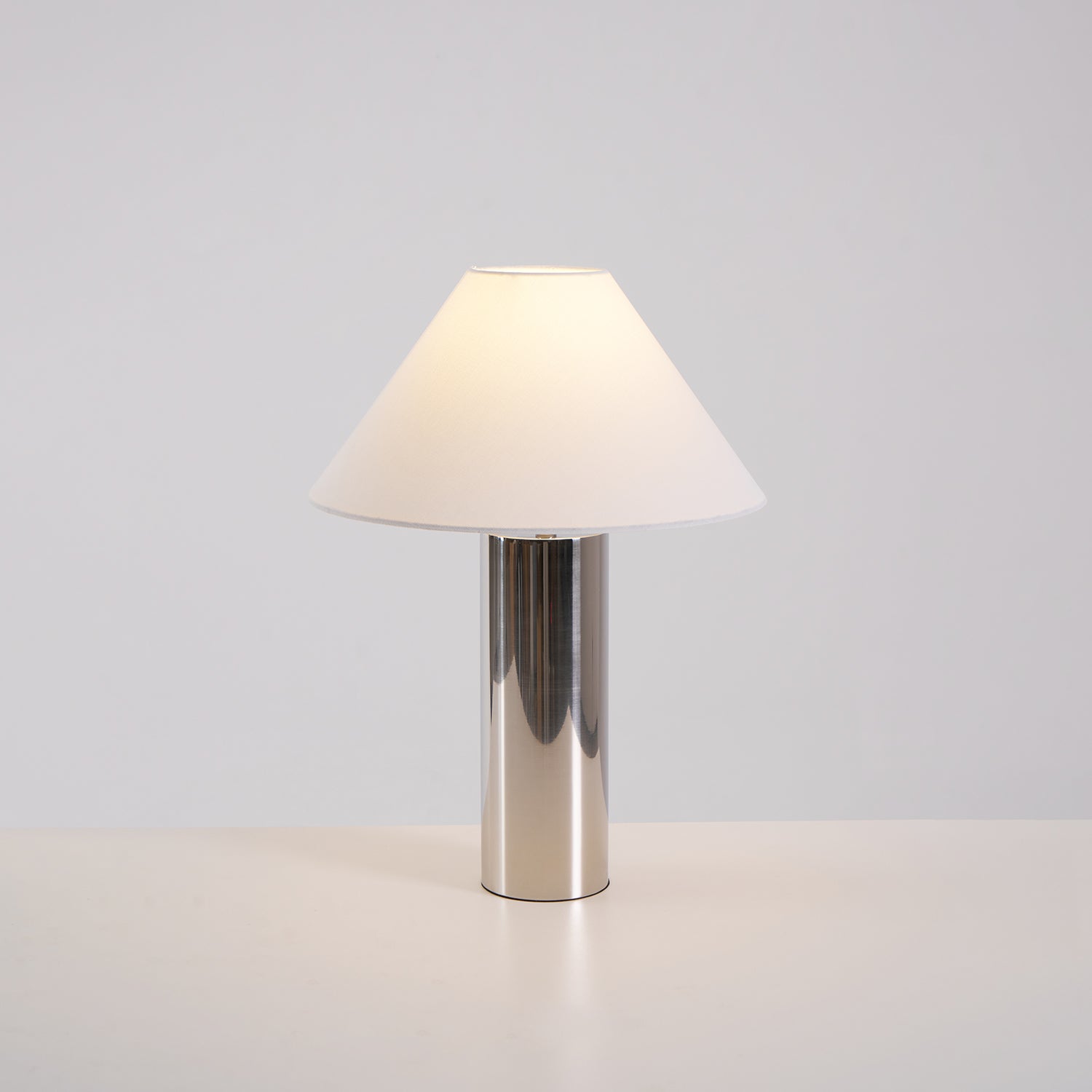 Theo-Chrome-Table-Lamp_12