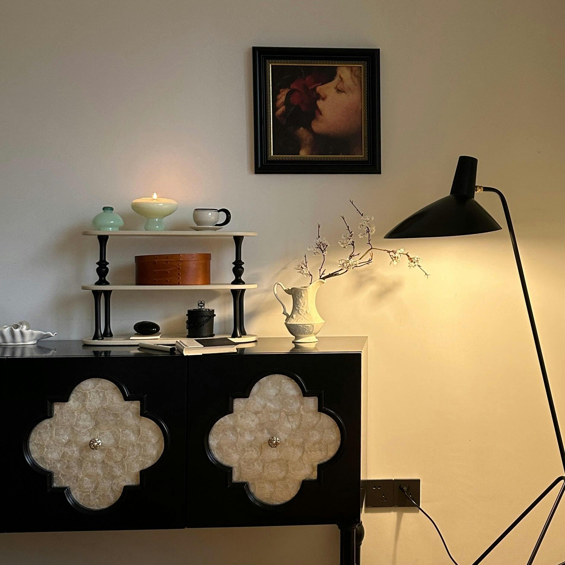 Three_Arm_Floor_Lamp._2