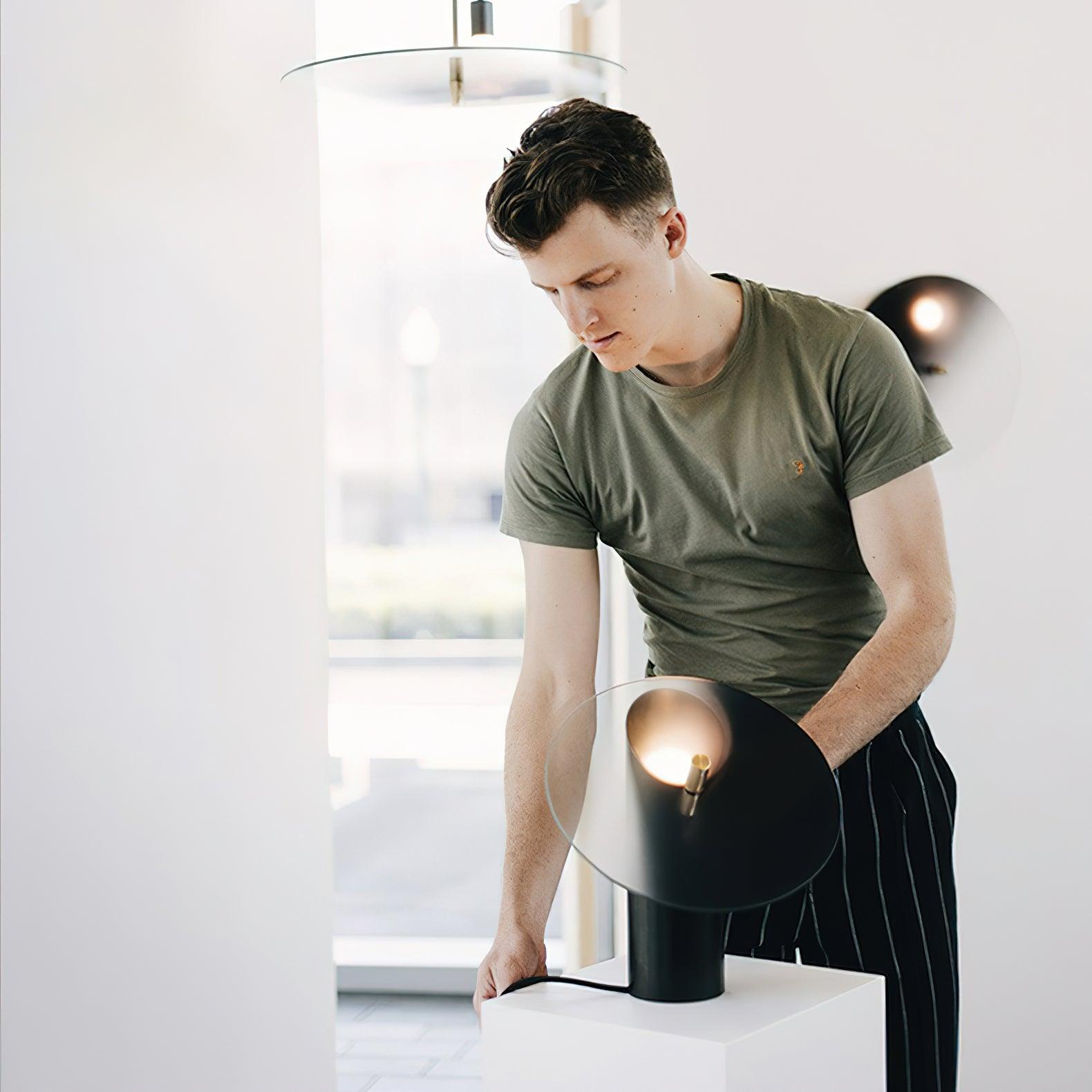 Tinge_Table_Lamp_14