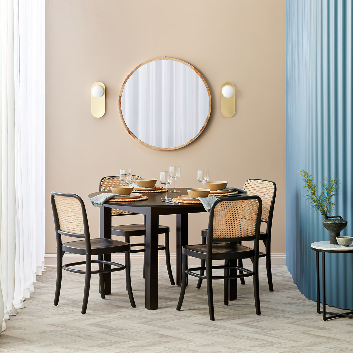 Trent_Wall_Lamp_8