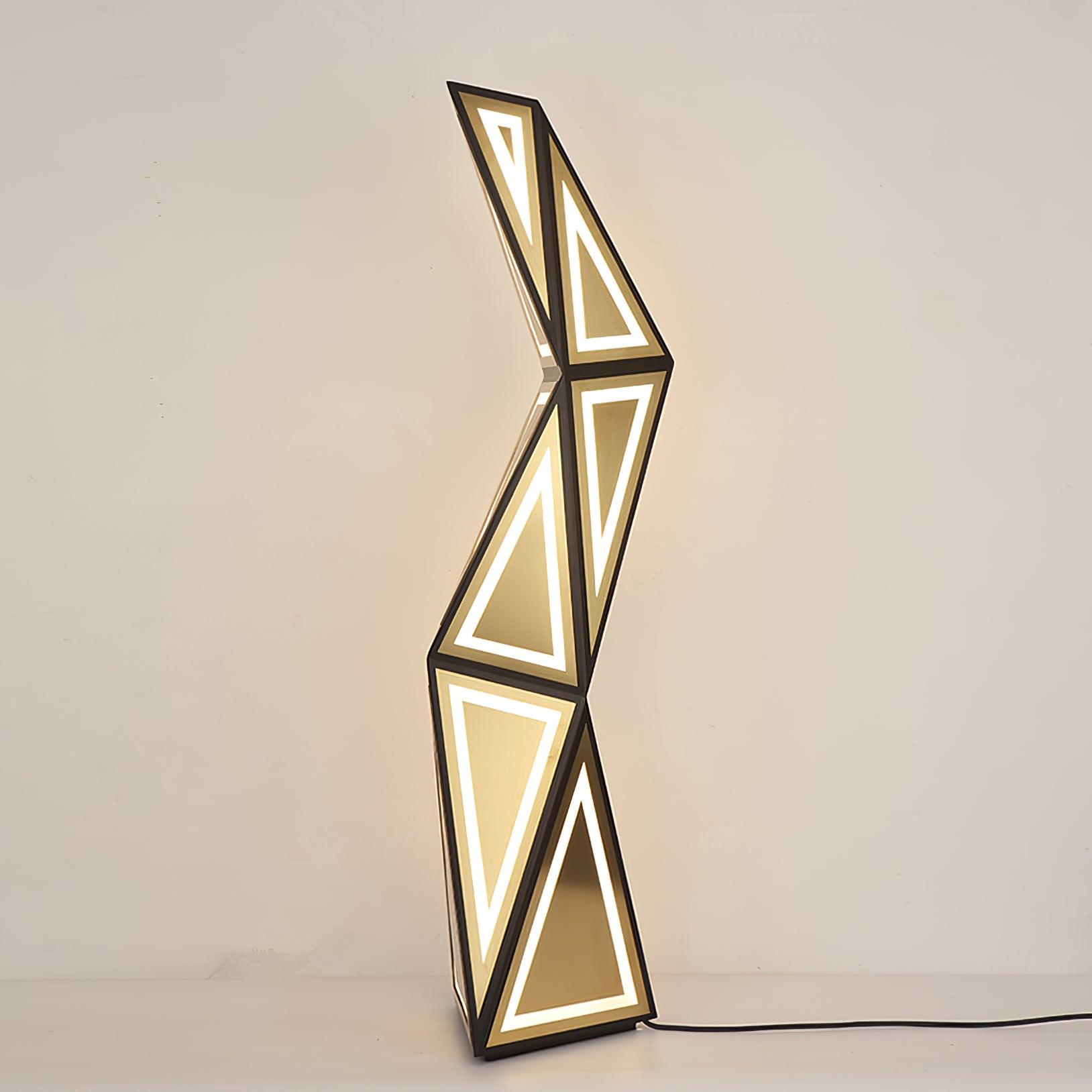 Tri23F_Floor_Lamp_2