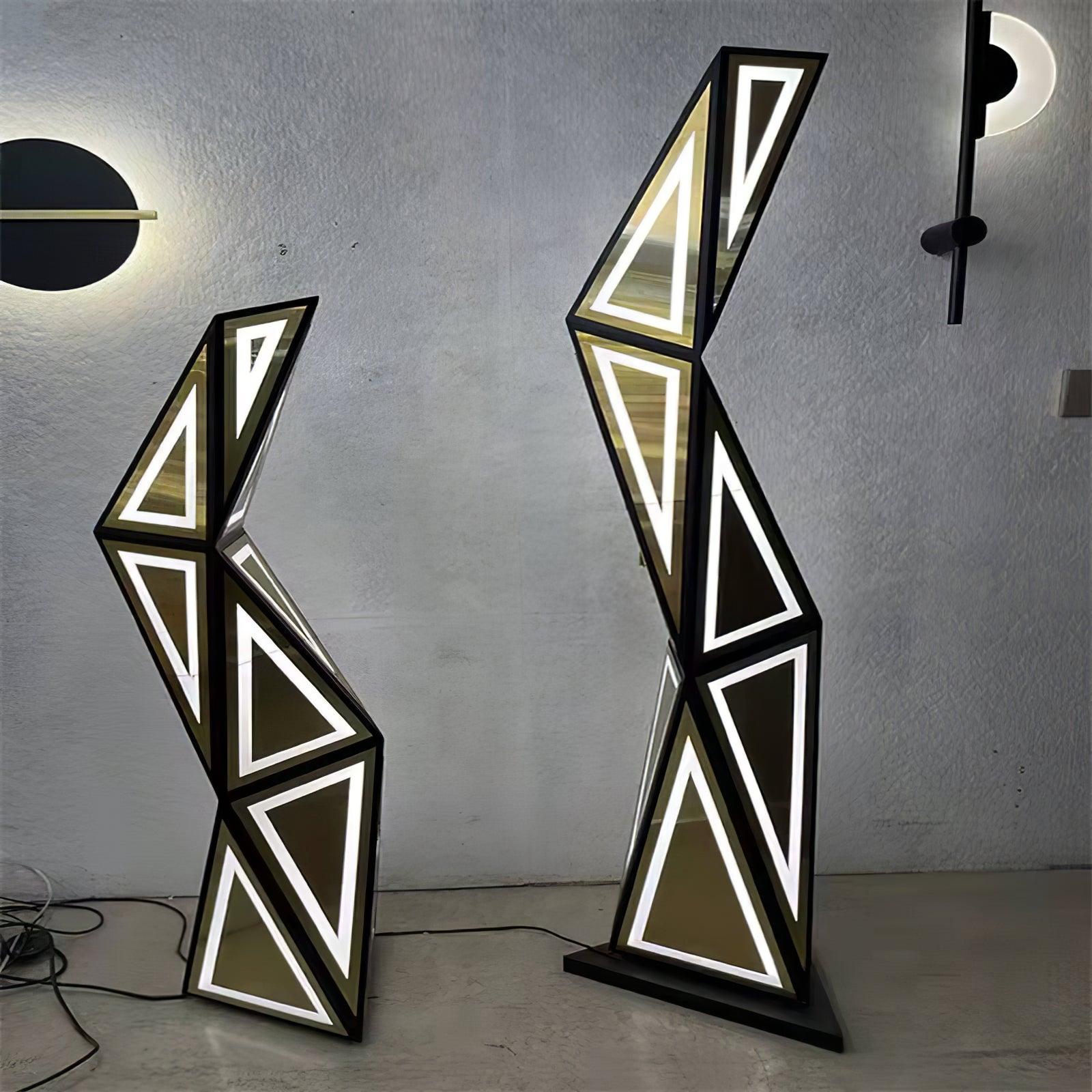 Tri23F_Floor_Lamp_3