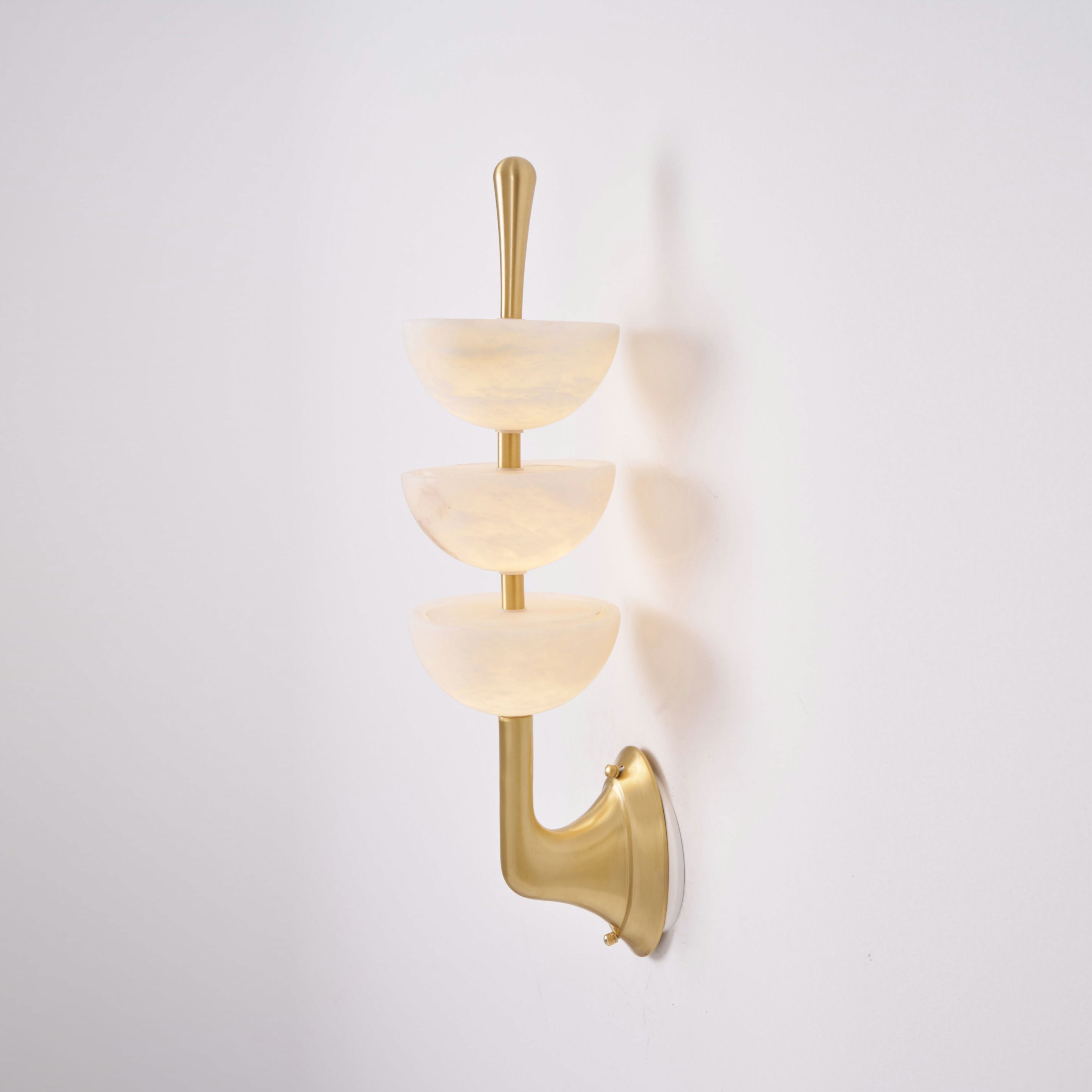Triple_Alabaster_Wall_Lamp_1