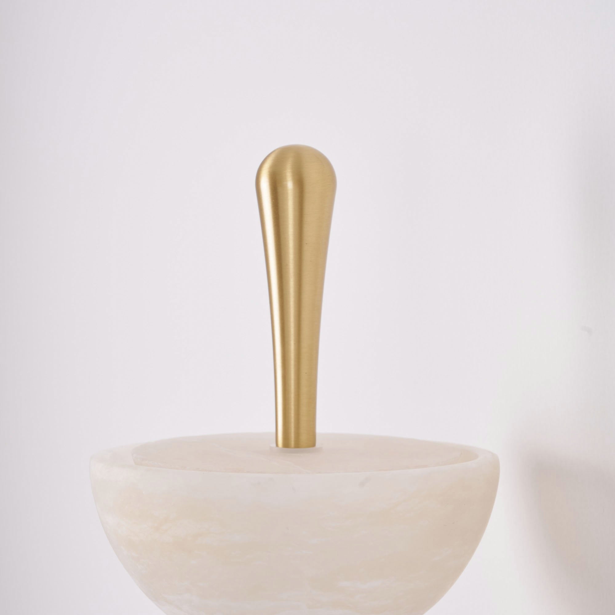 Triple_Alabaster_Wall_Lamp_6