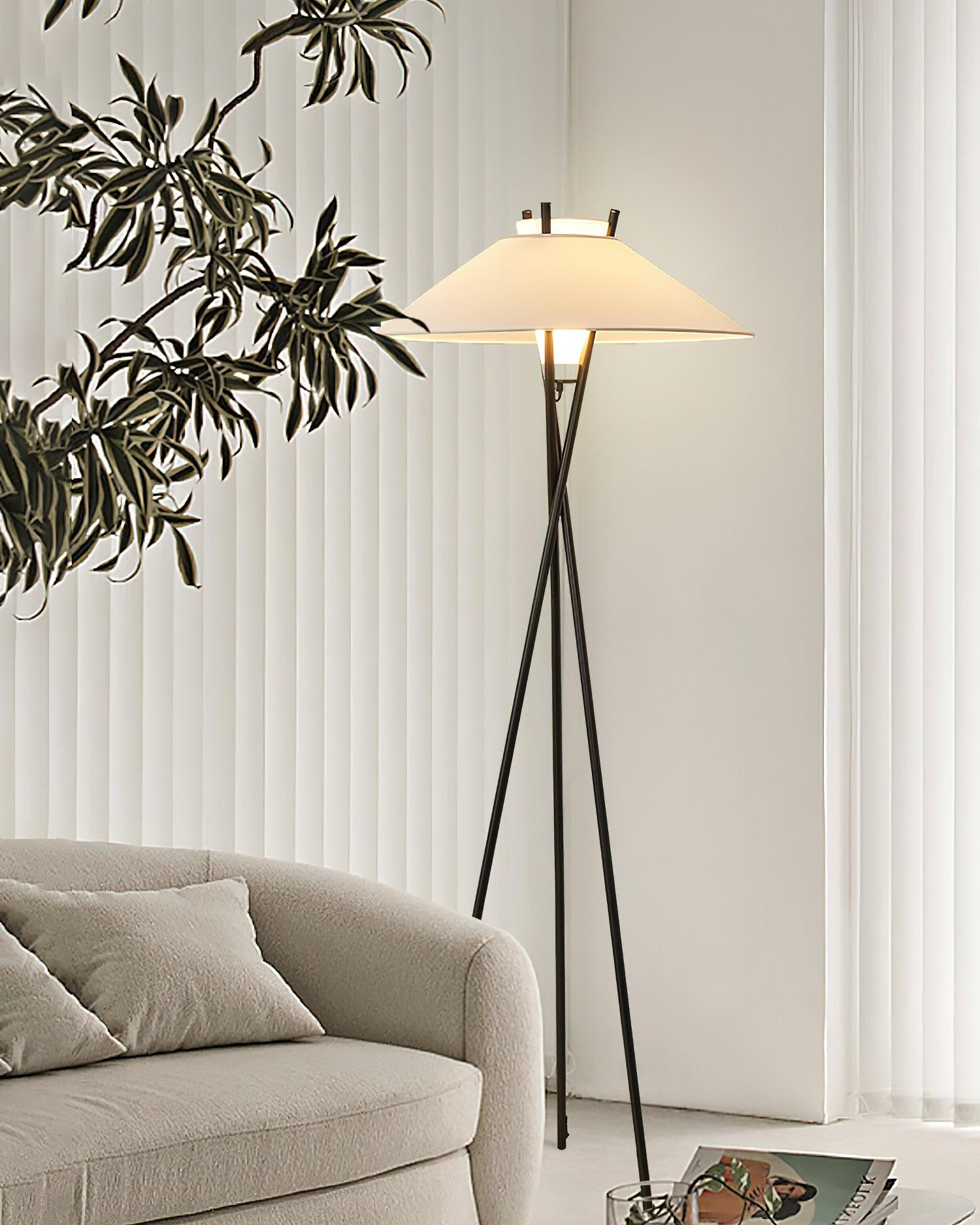 Tripod_Cap_Floor_Lamp_1