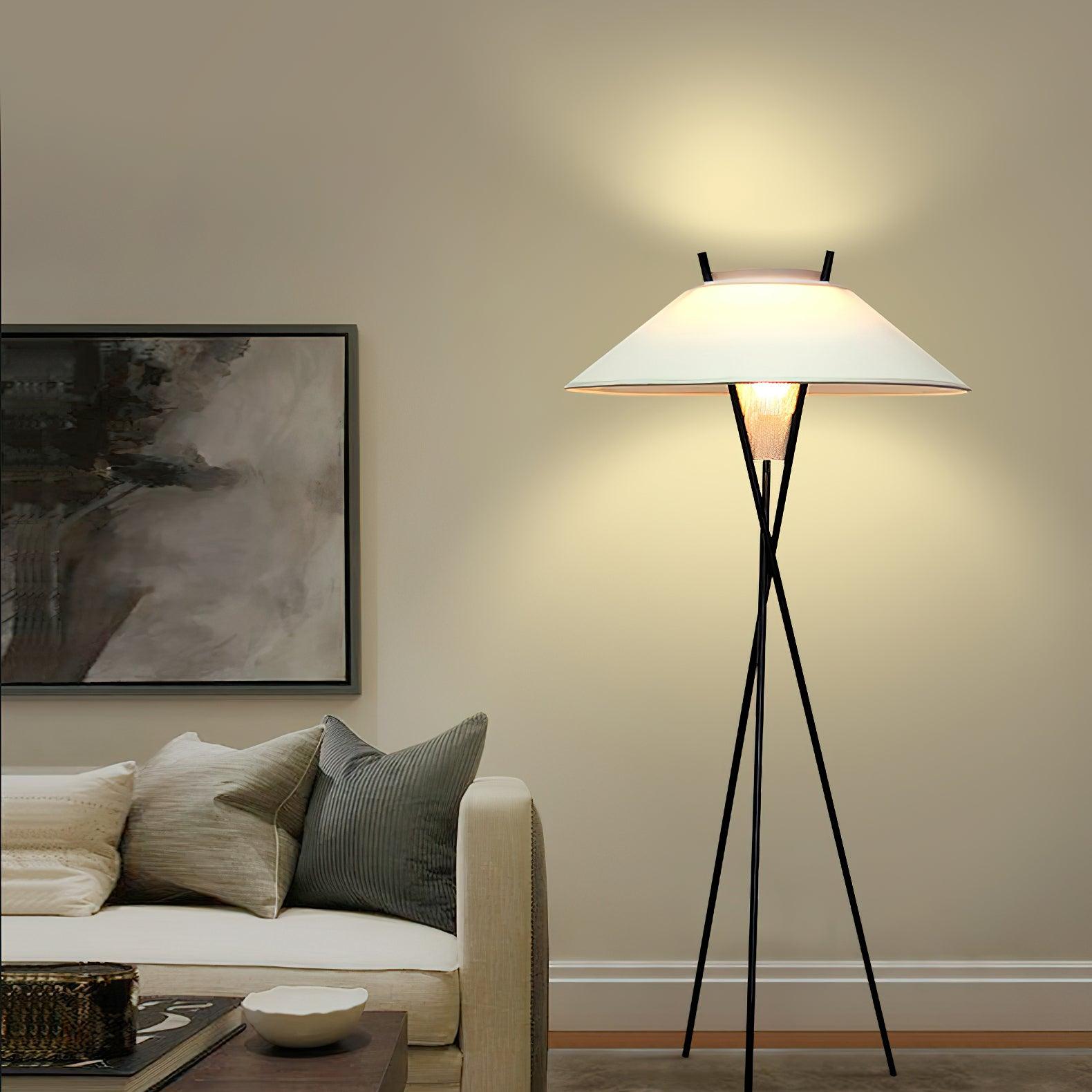 Tripod_Cap_Floor_Lamp_6