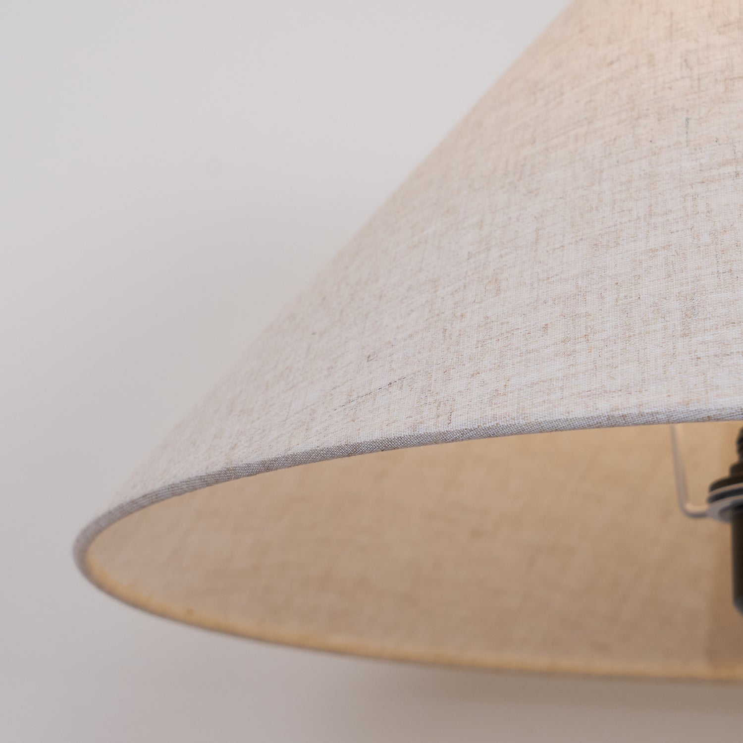 Tuscan_Stone_Table_Lamp._8