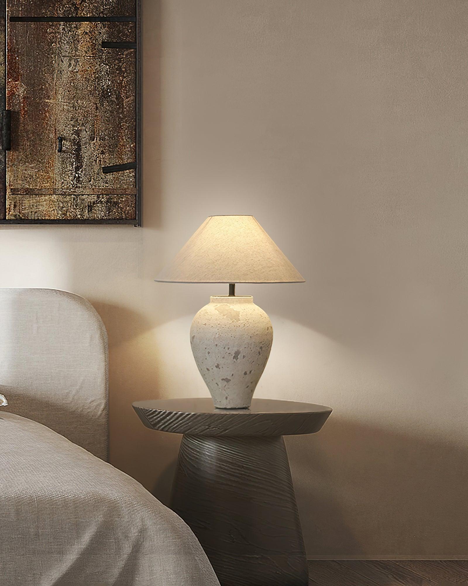 Tuscan_Stone_Table_Lamp_2