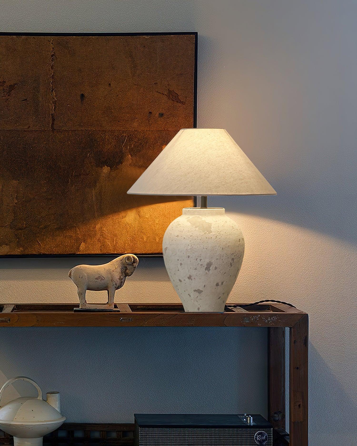 Tuscan_Stone_Table_Lamp_3