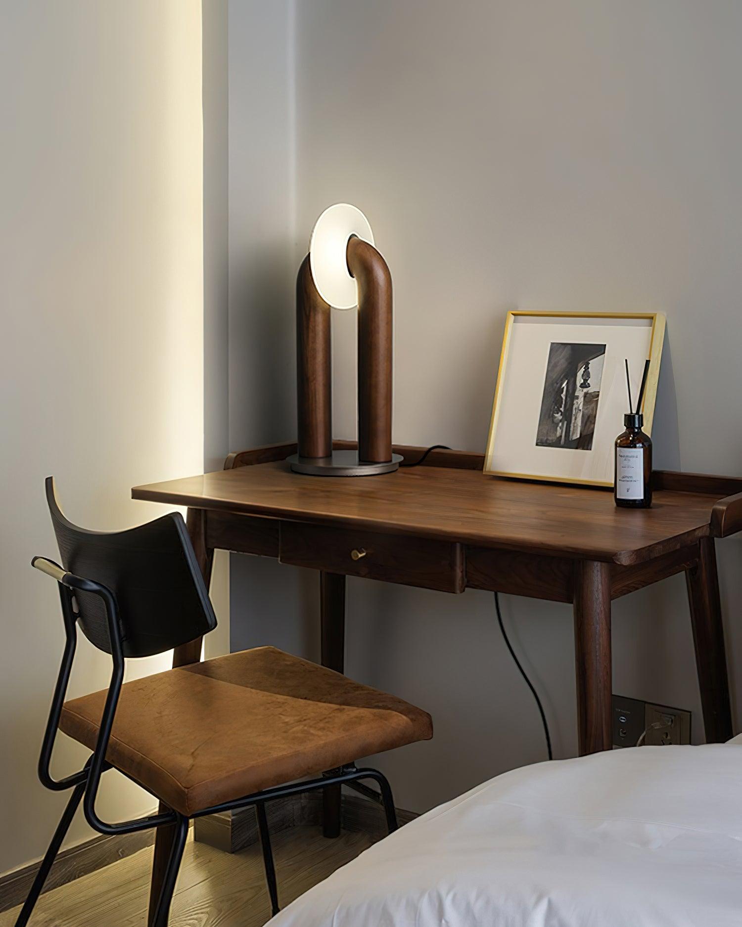 U-Shaped-Xuanguang-Table-Lamp_13
