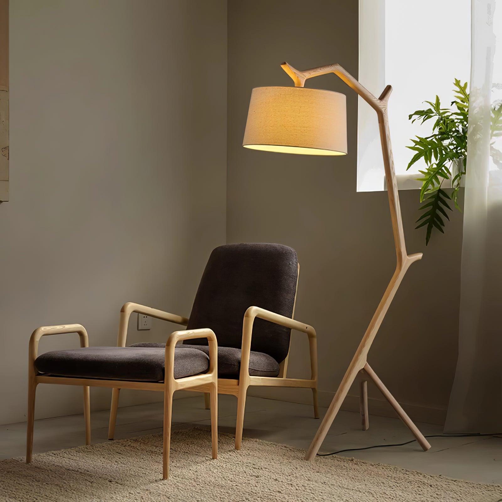 Umahi_Floor_Lamp_10