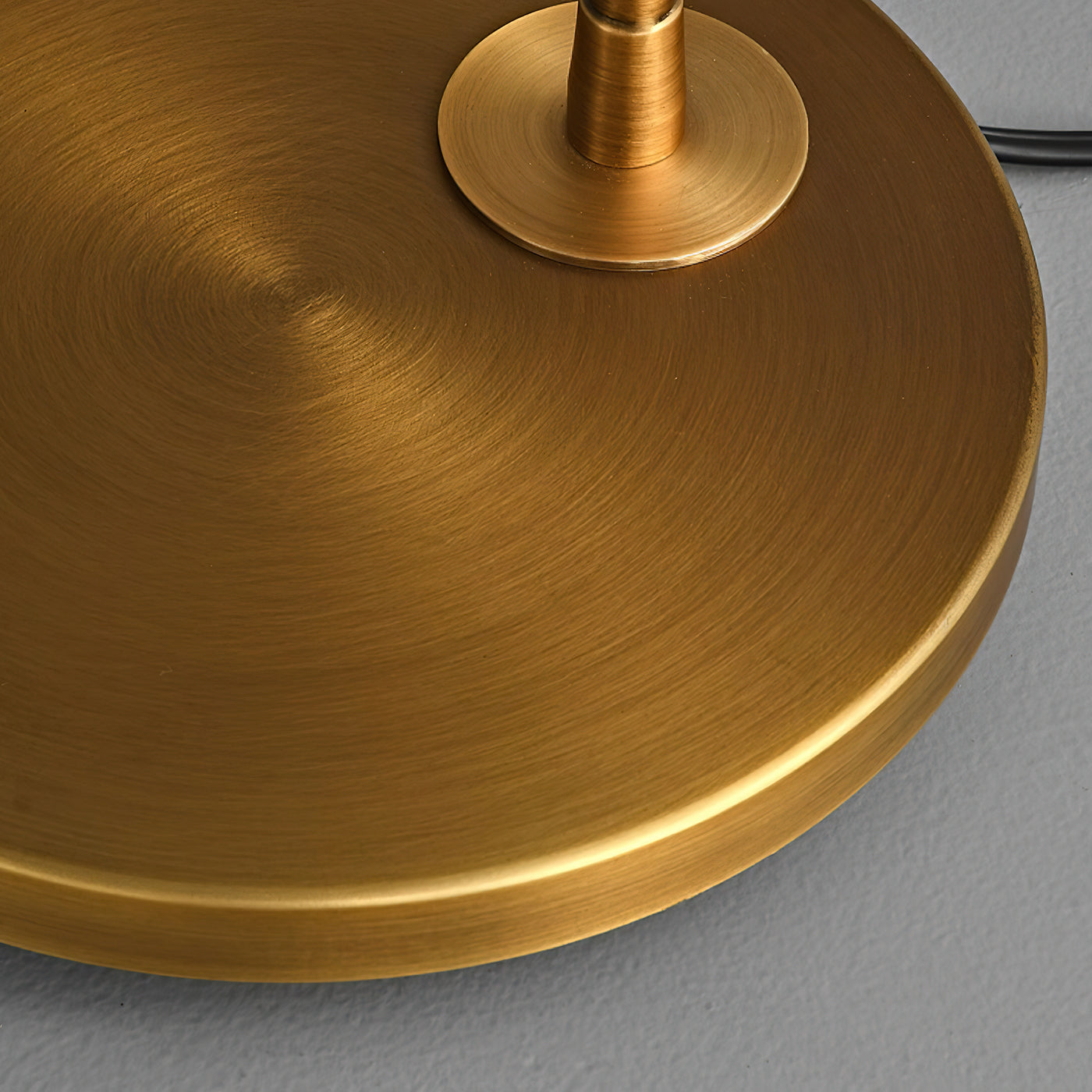 Valencia_Table_Lamp_Brass_8