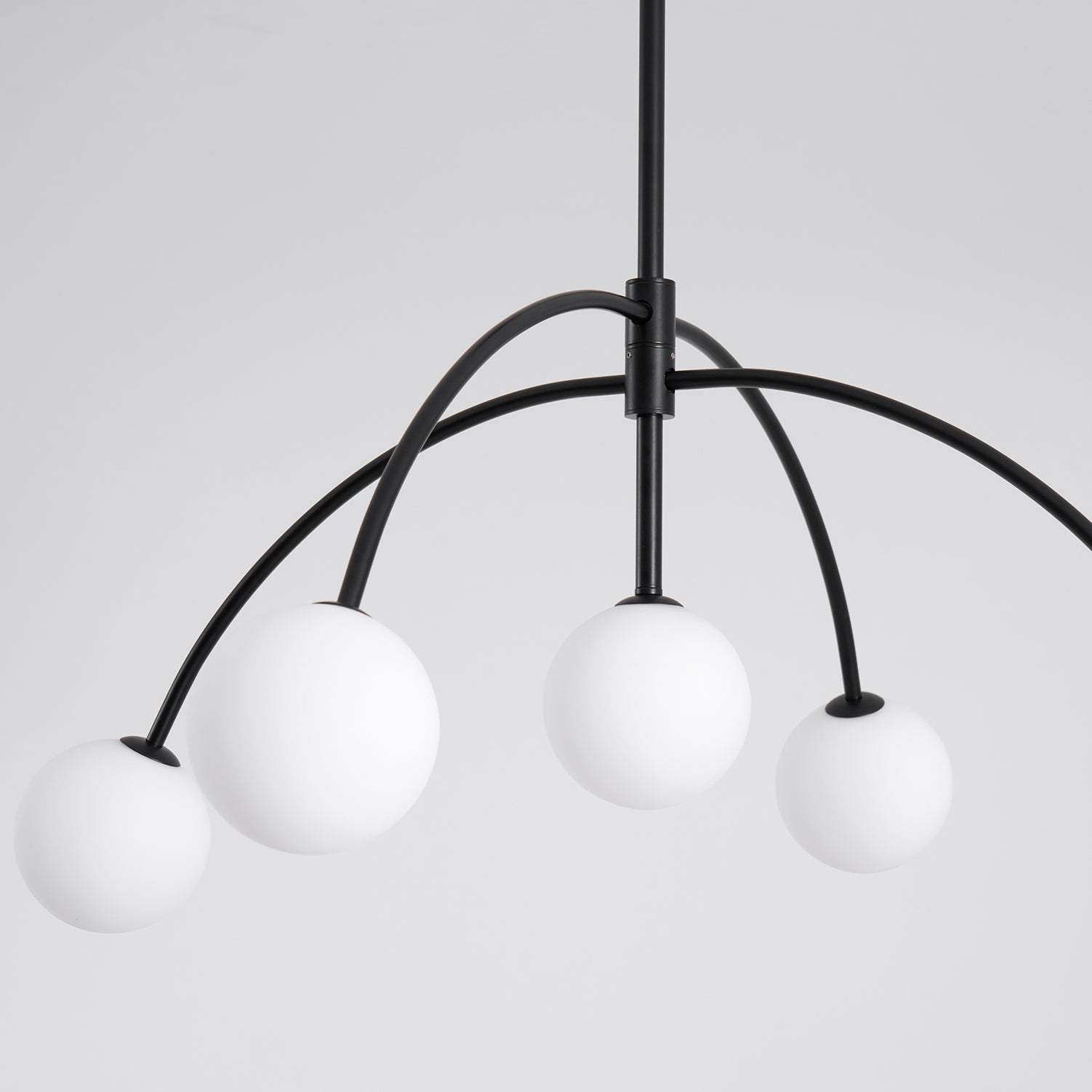 Valentina_Arc_Chandelier-1126-6