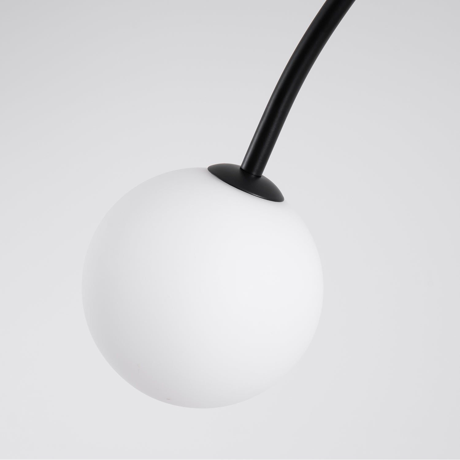 Valentina_Arc_Chandelier-1126-8