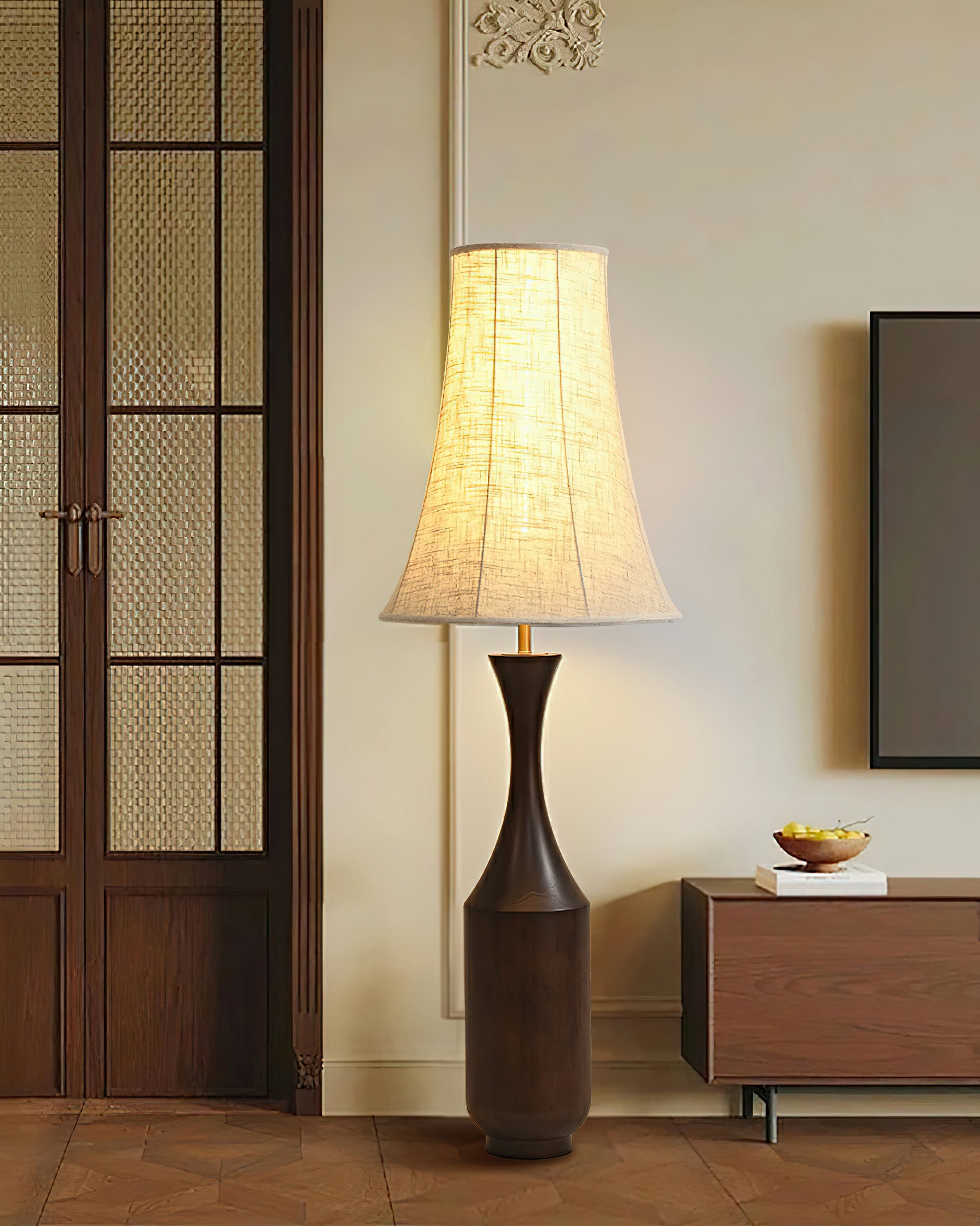 Vase_Silhouette_Floor_Lamp_12