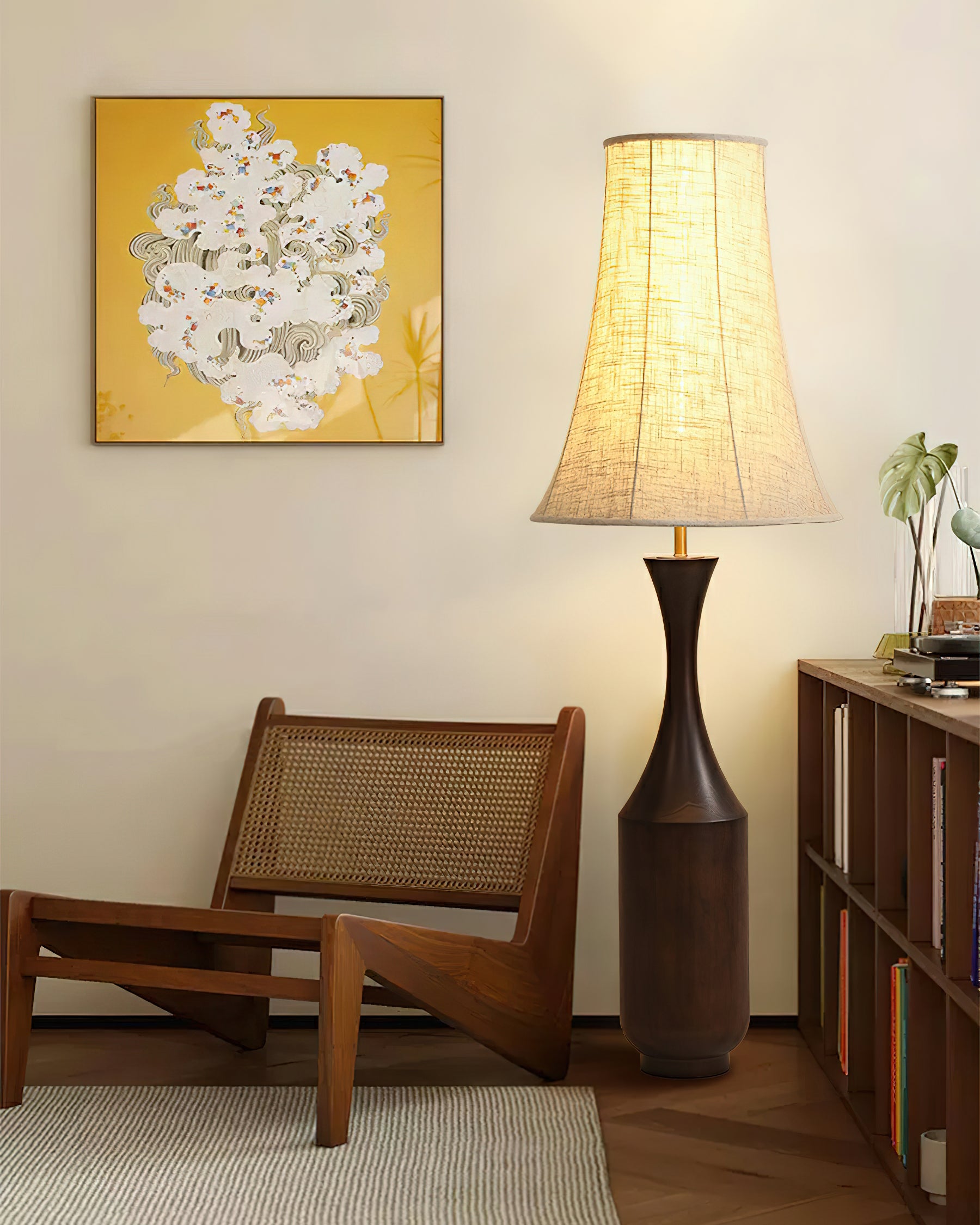 Vase_Silhouette_Floor_Lamp_2