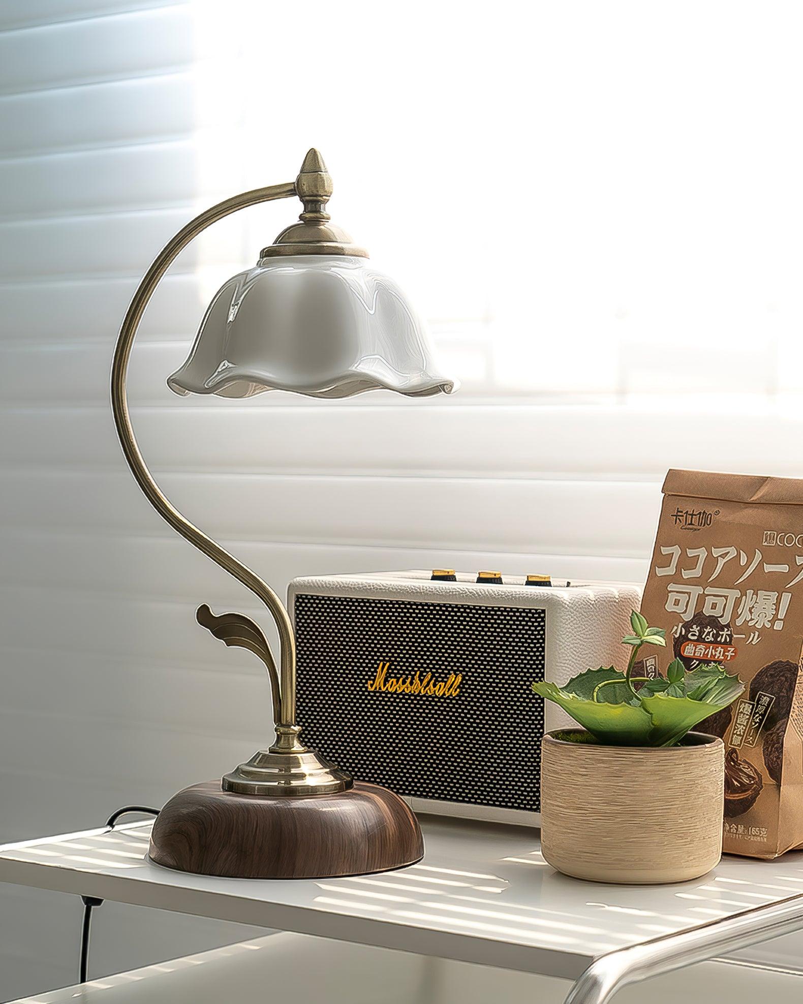 Vintage_Laiton_Table_Lamp_6