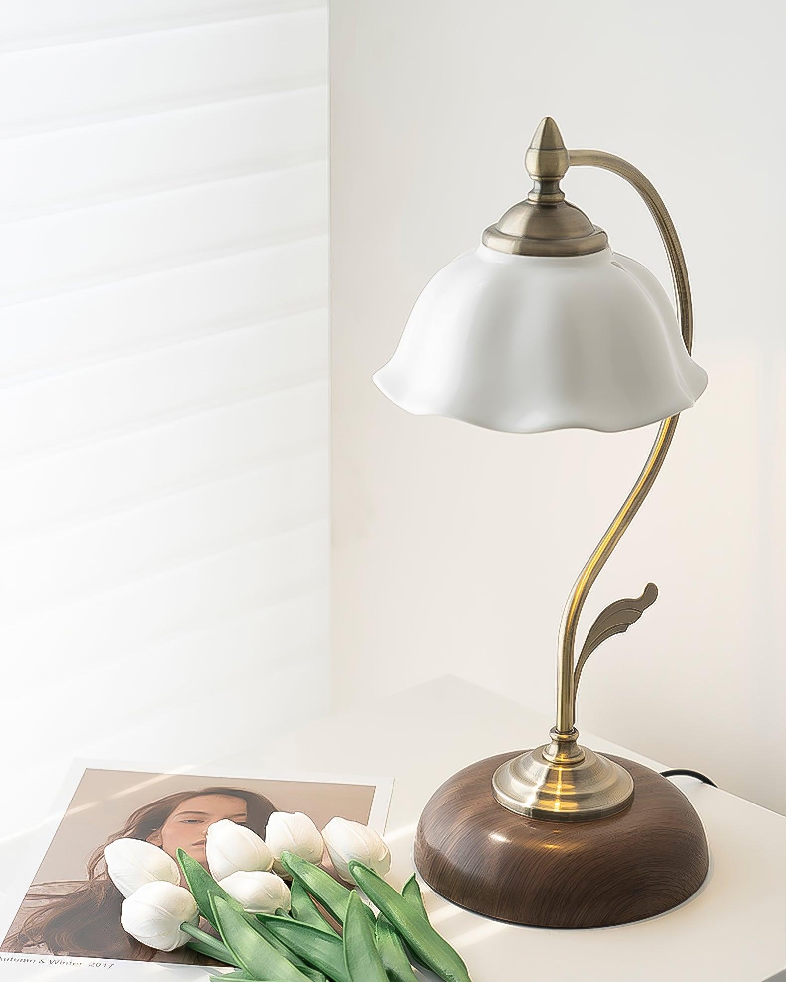 Vintage_Laiton_Table_Lamp_8