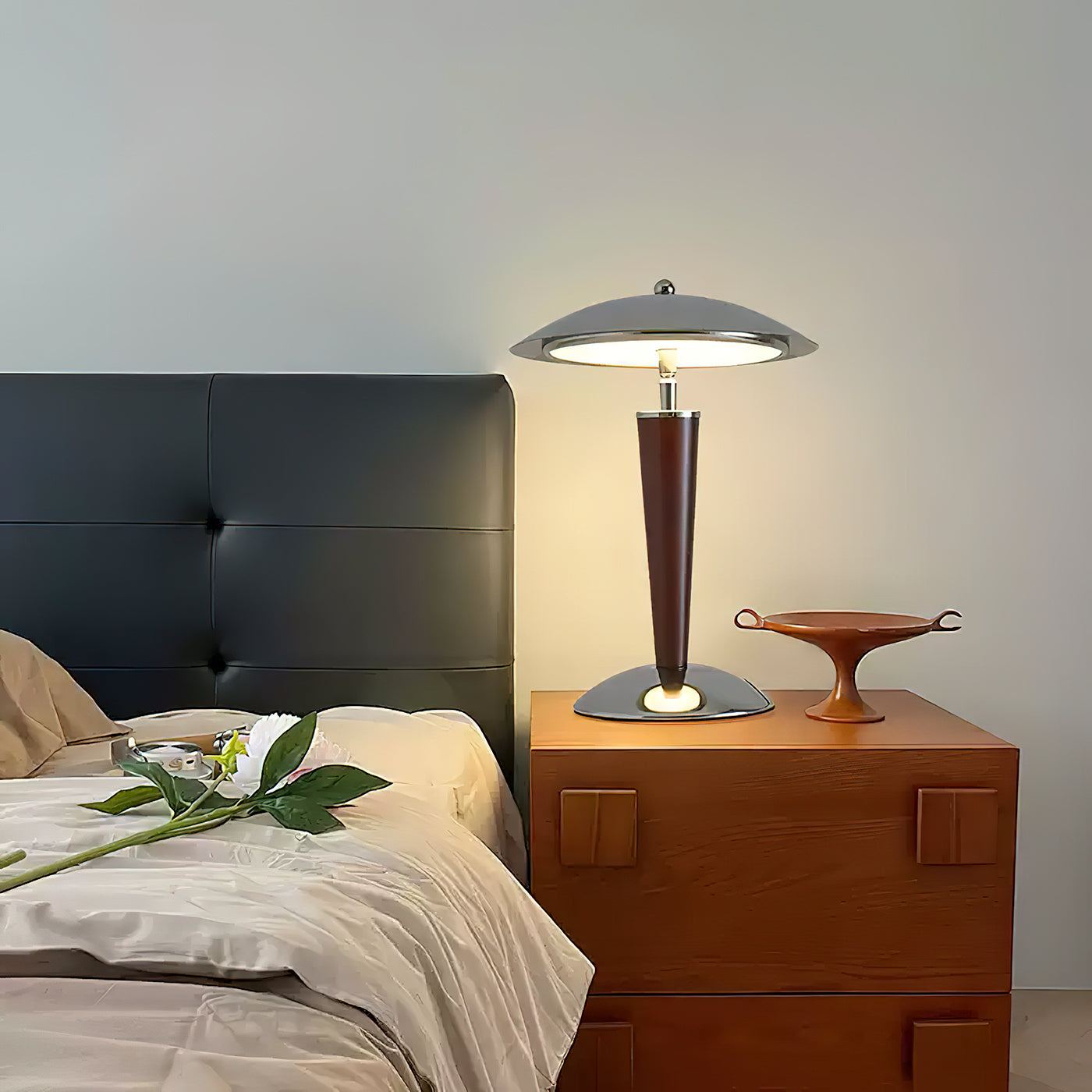 Volos_Dome_Table_Lamp_1