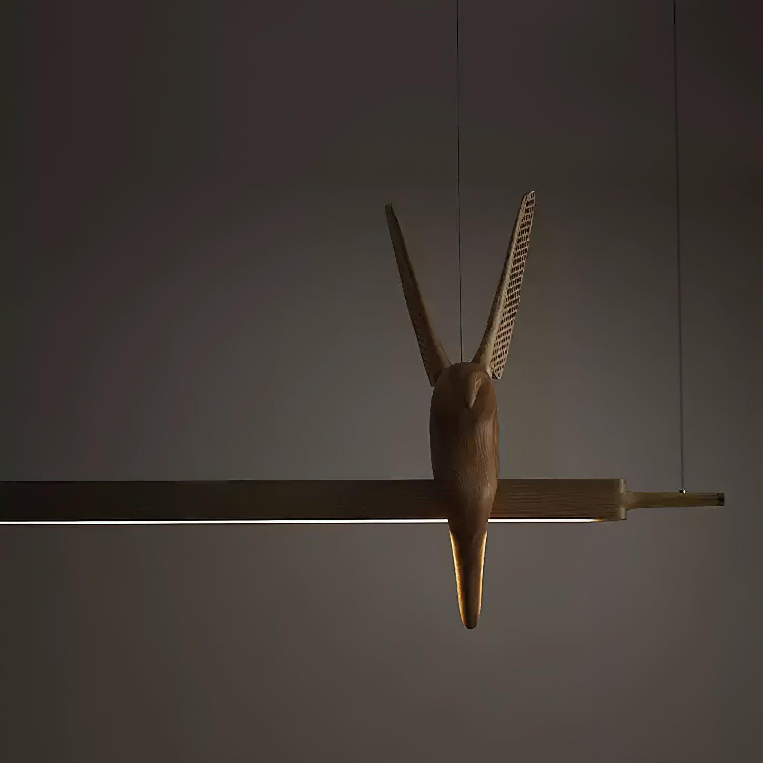 Wait_Chandelier_4