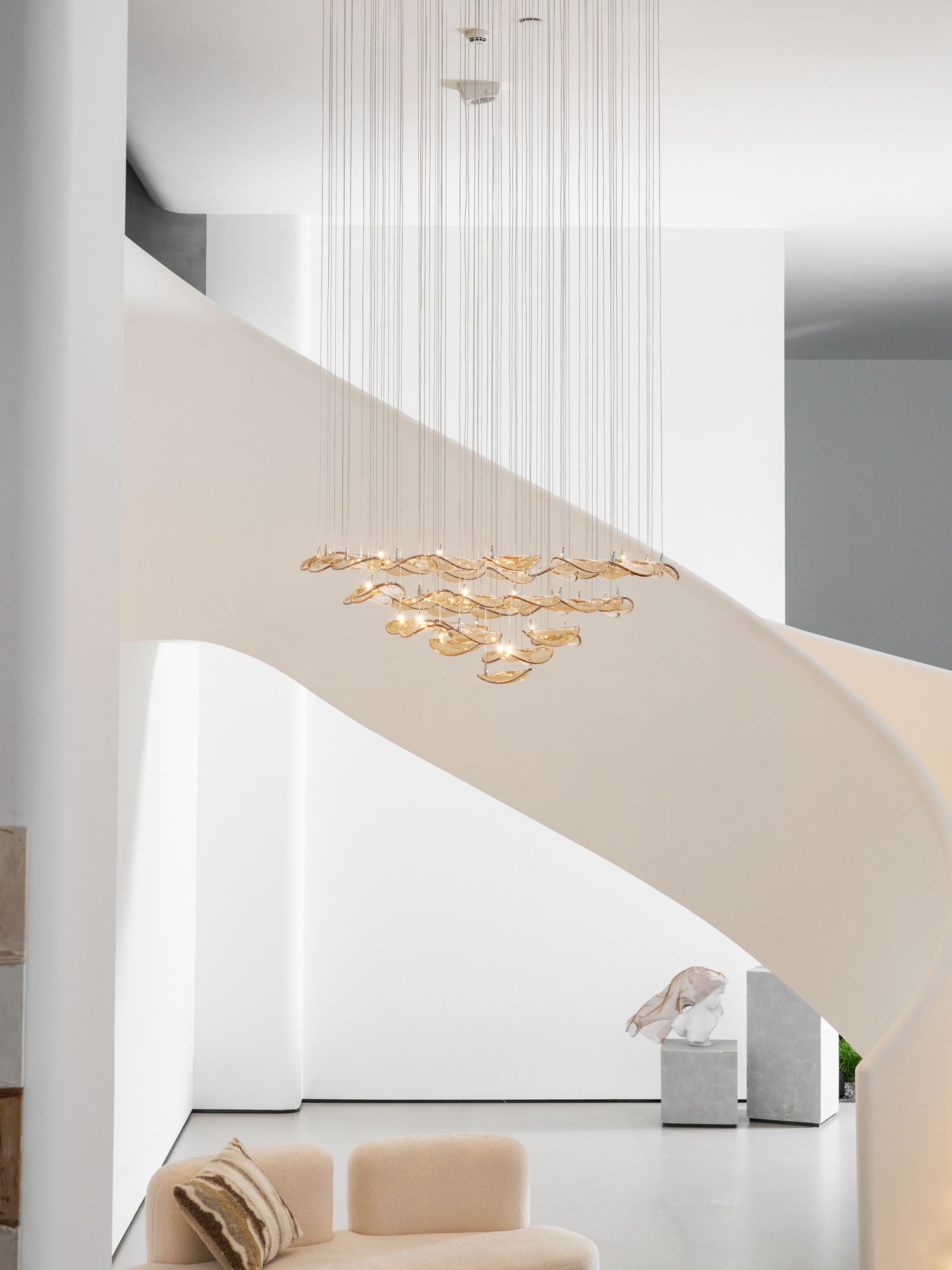 Wave-_Floating_-Leaf_-Chandelier-_15